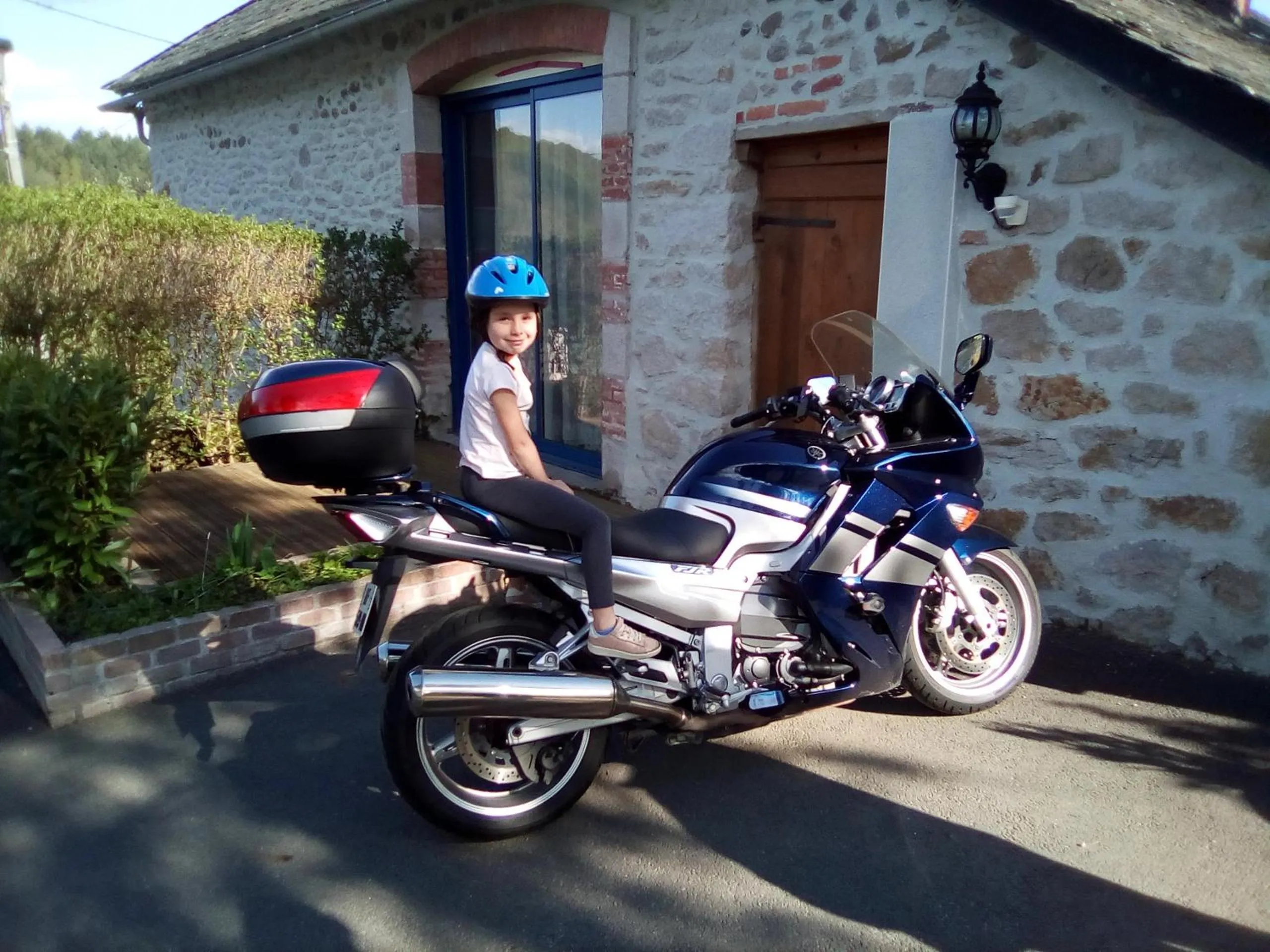 group of guests in Le Relais des Capucines