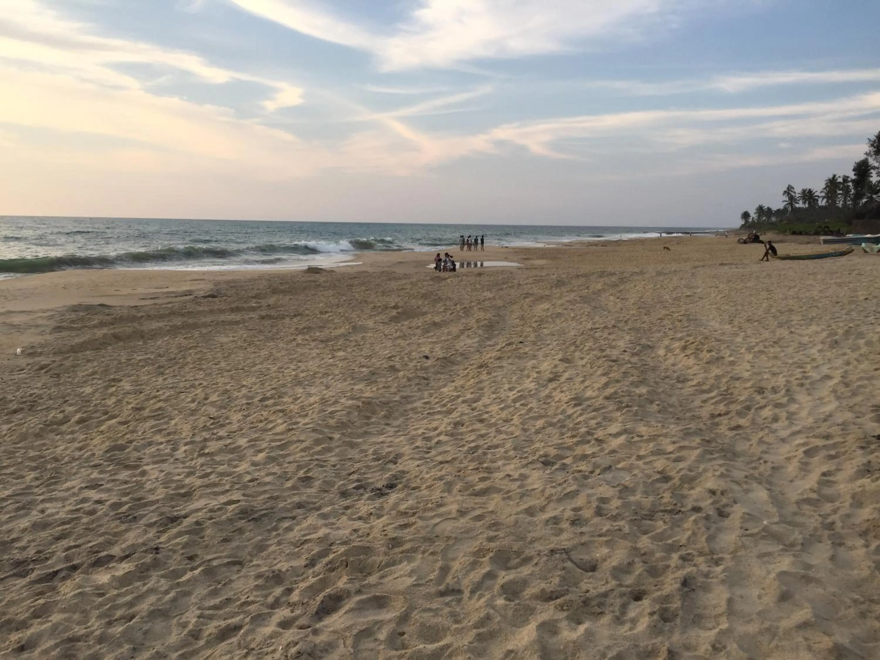 E-Beach Resort