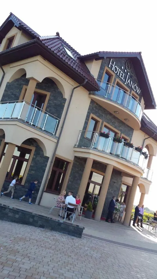 Hotel Janów