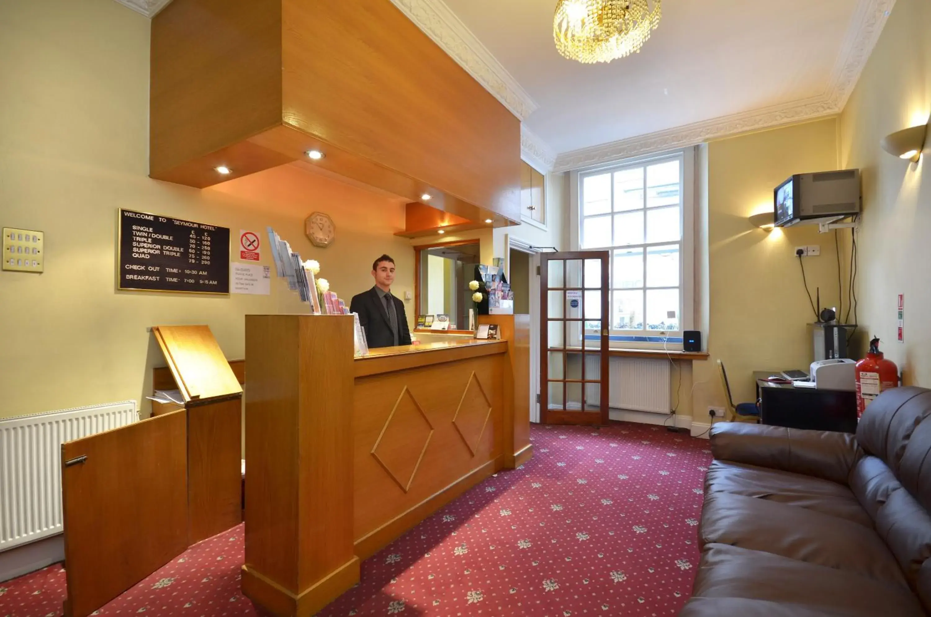 Lobby or reception in Seymour Hotel Lobby or reception in Seymour Hotel