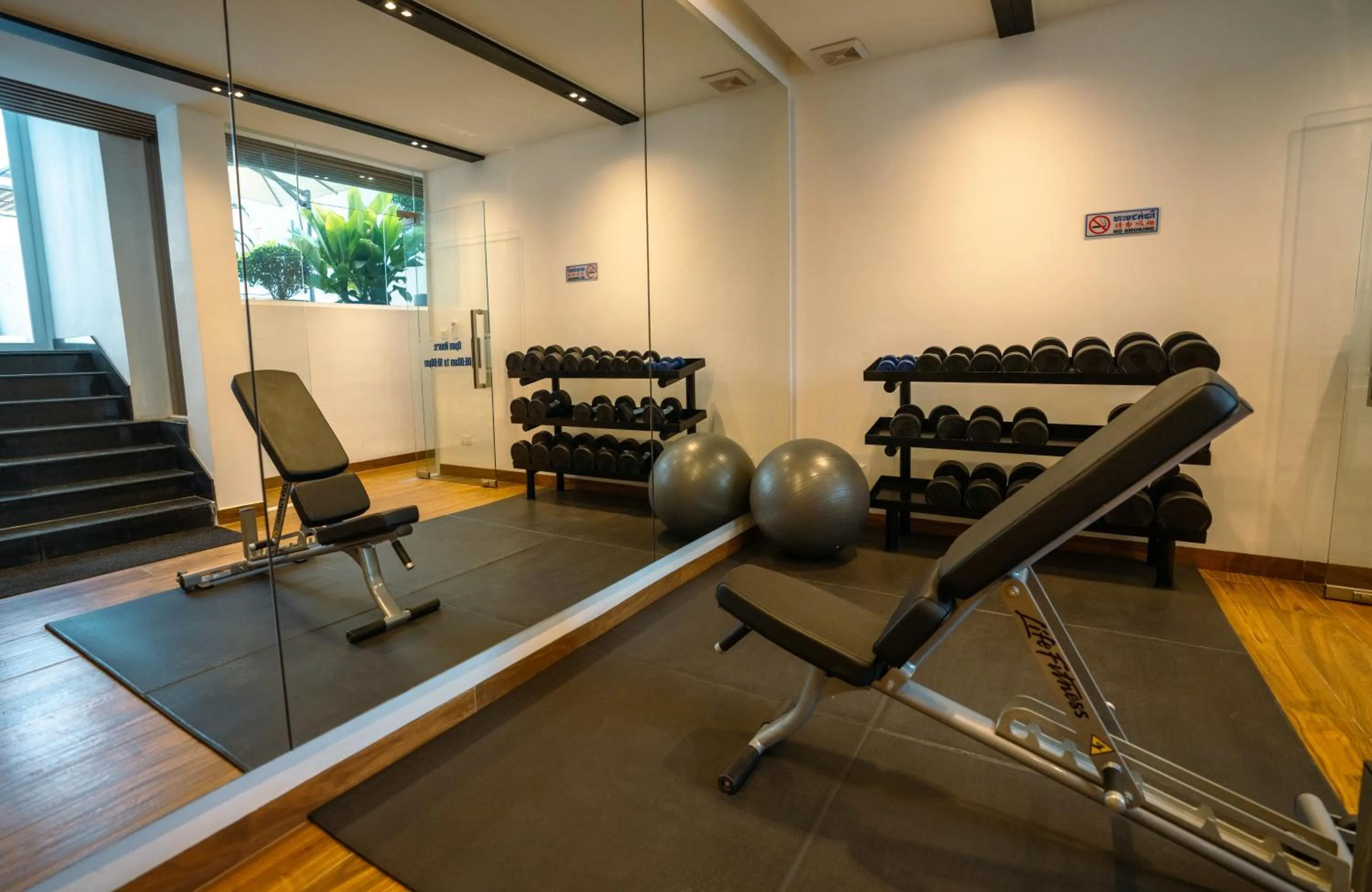 Fitness centre/facilities in HAMPTONS Apartments
