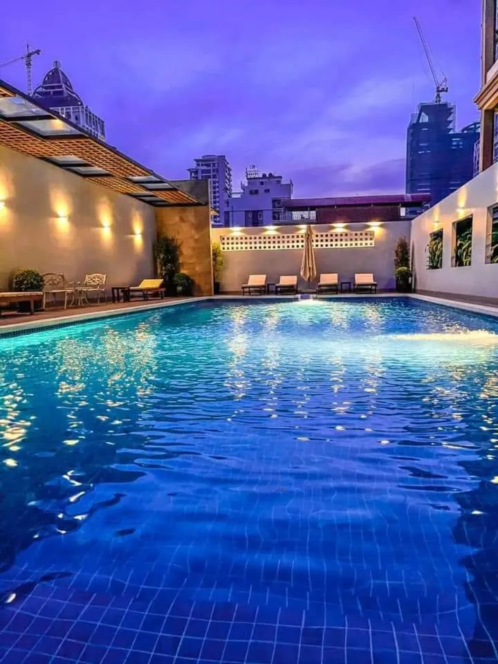 HAMPTONS Apartments