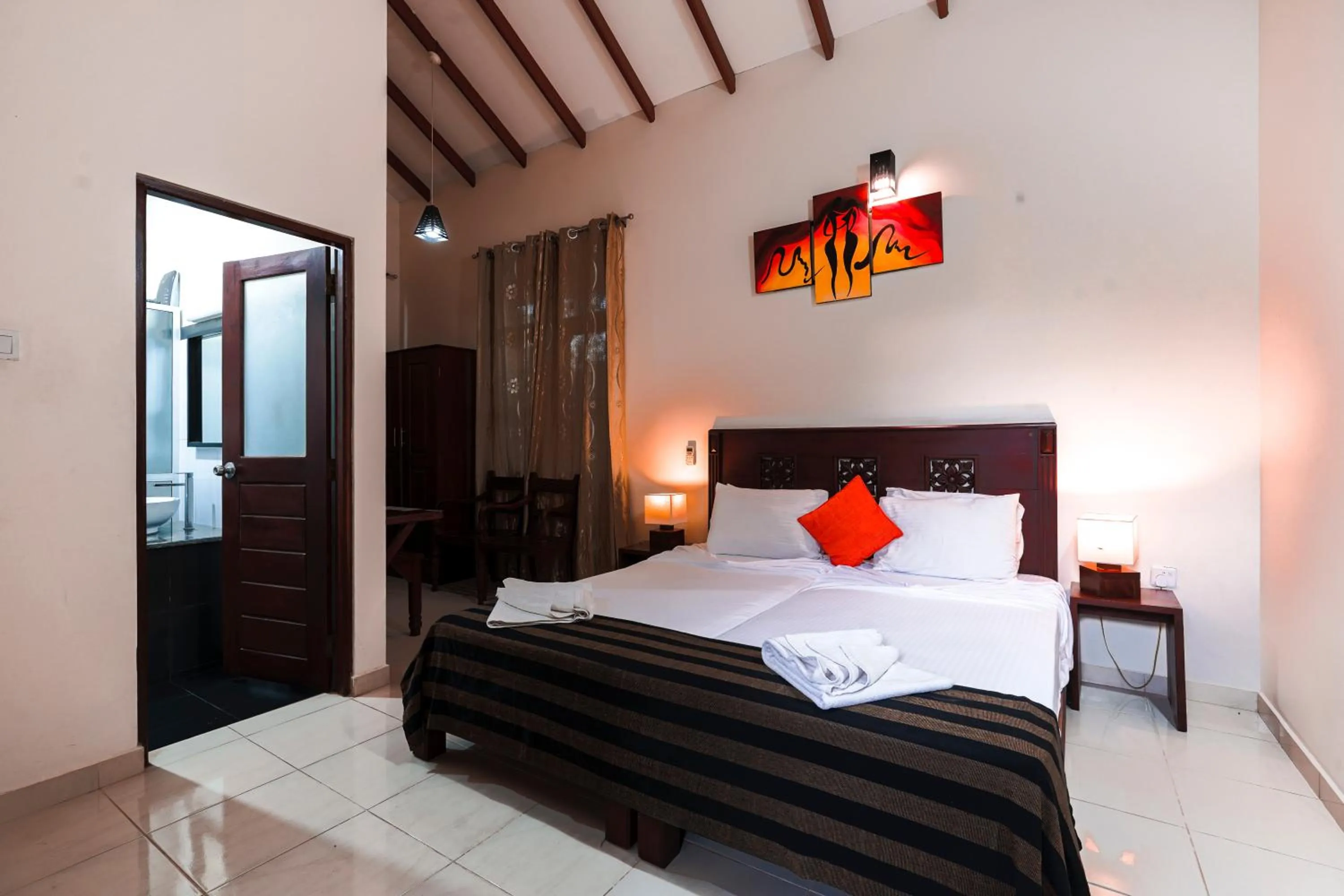 Bed in Safari Lodge Yala