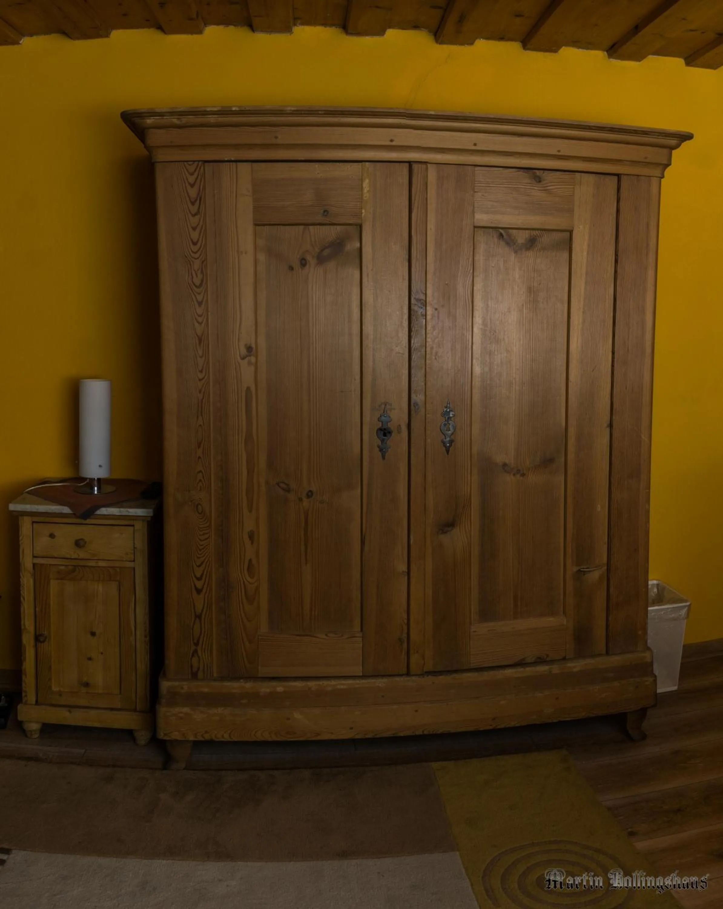 wardrobe in Alte Poststation Goldener Hirsch