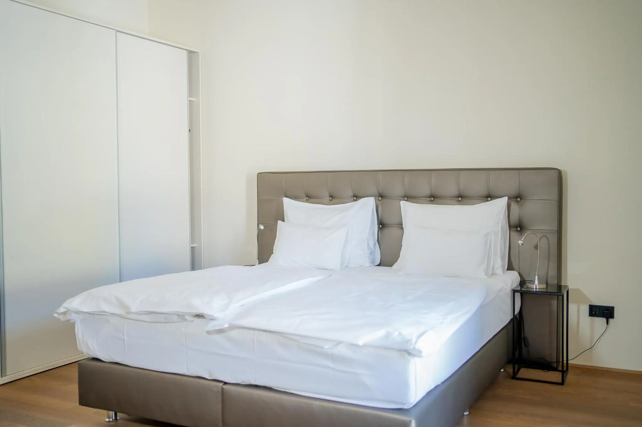 Bed in Hotel Maribor, City apartments