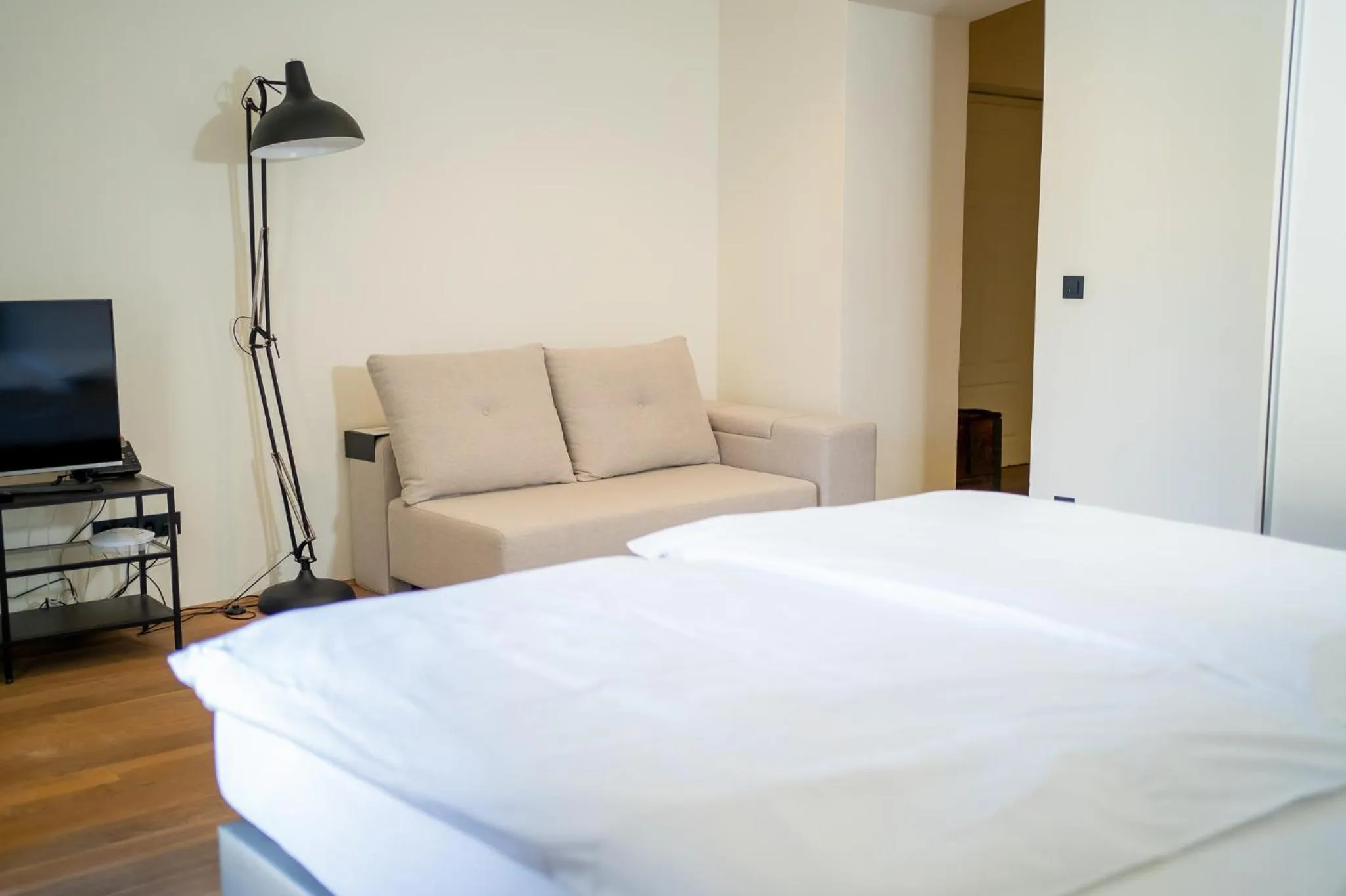 Bedroom, Bed in Hotel Maribor, City apartments