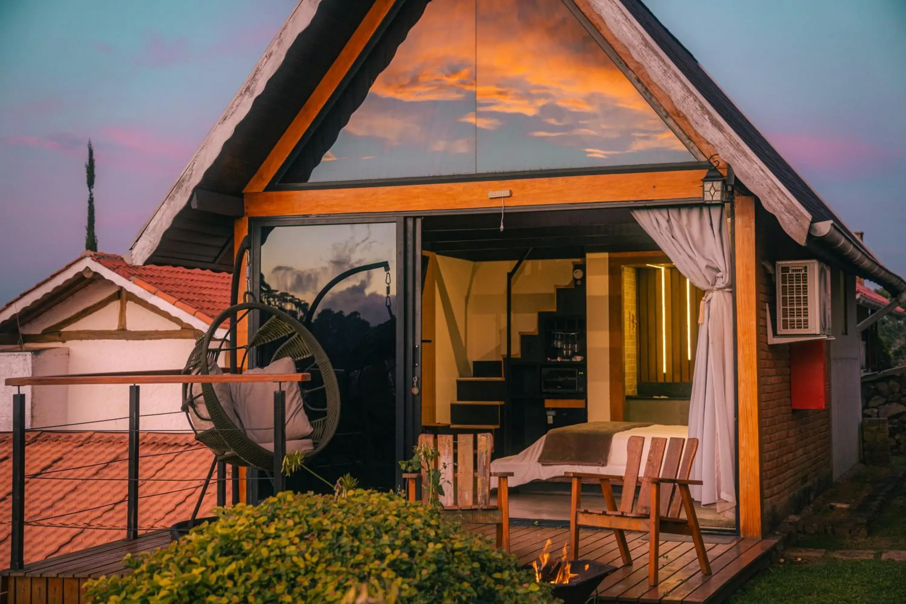 Chalé Deluxe com Hidromassagem Dupla e Vista para Montanhas in Pousada das Pedras Chalé Deluxe com Hidromassagem Dupla e Vista para Montanhas in Pousada das Pedras