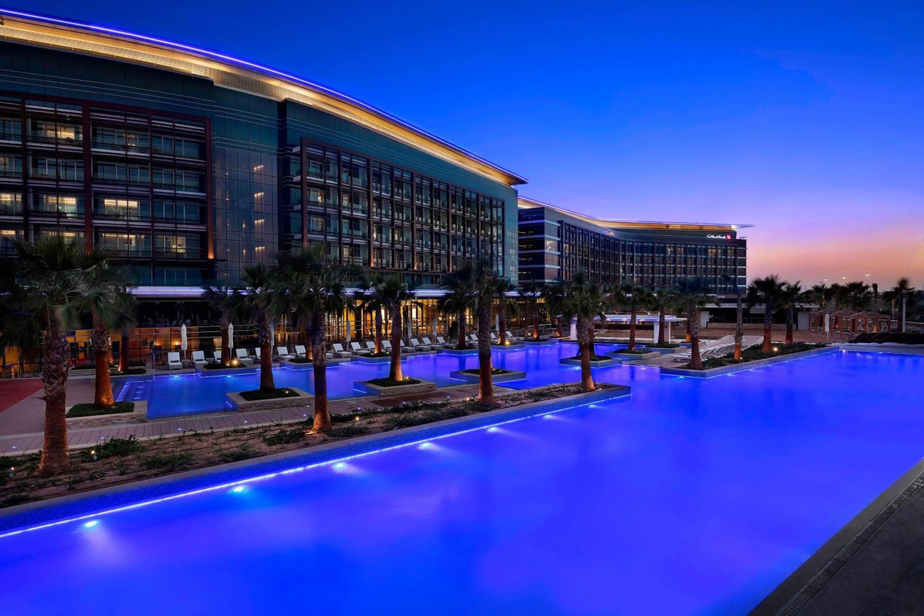 Swimming pool in Marriott Hotel Al Forsan, Abu Dhabi