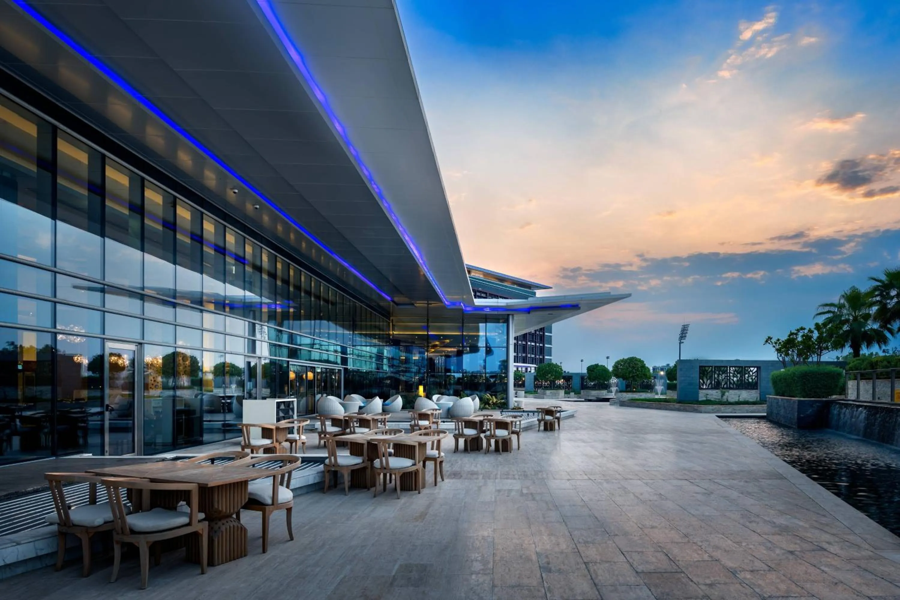 Restaurant/places to eat in Marriott Hotel Al Forsan, Abu Dhabi