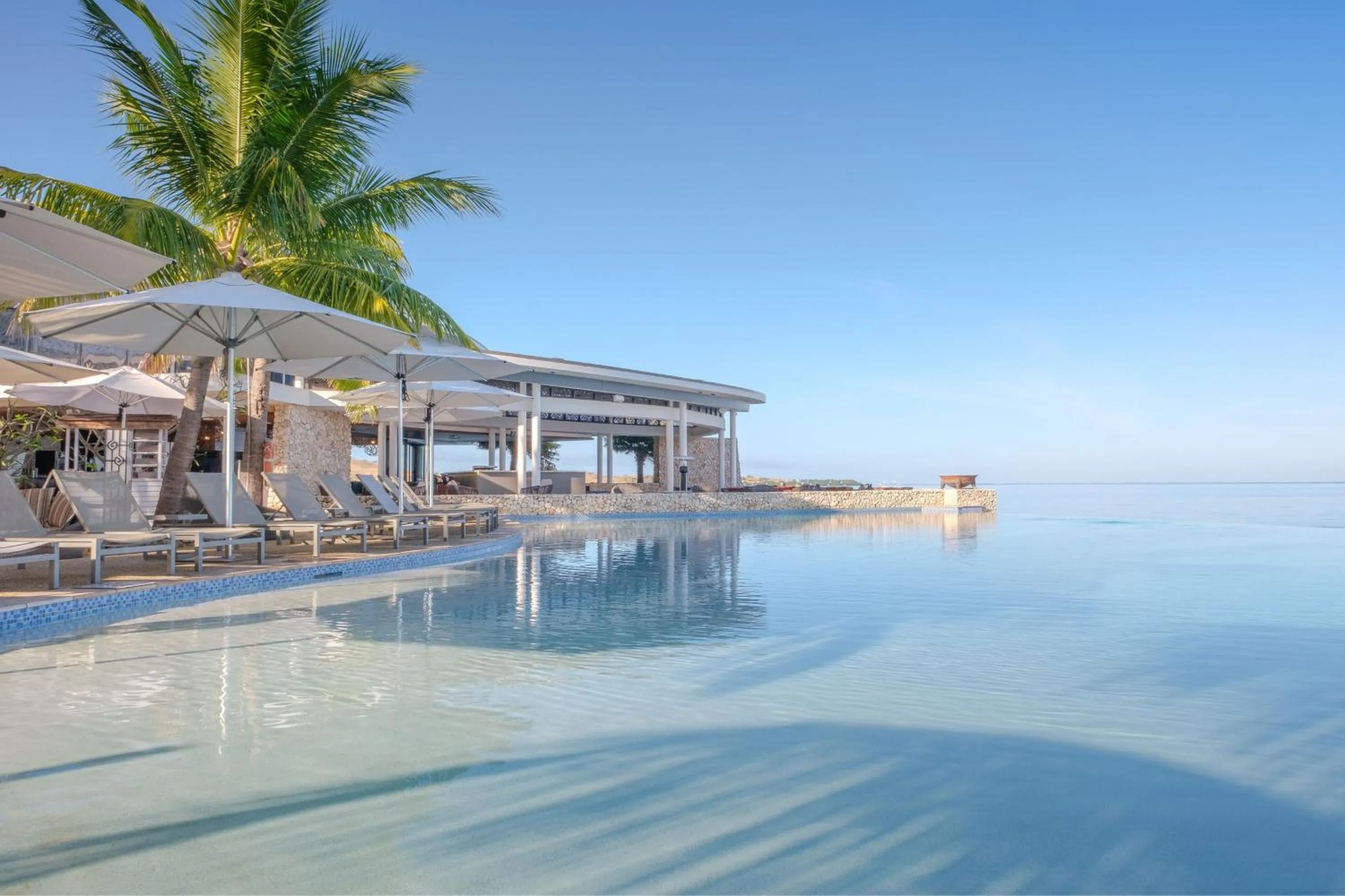 Swimming pool in Fiji Marriott Resort Momi Bay