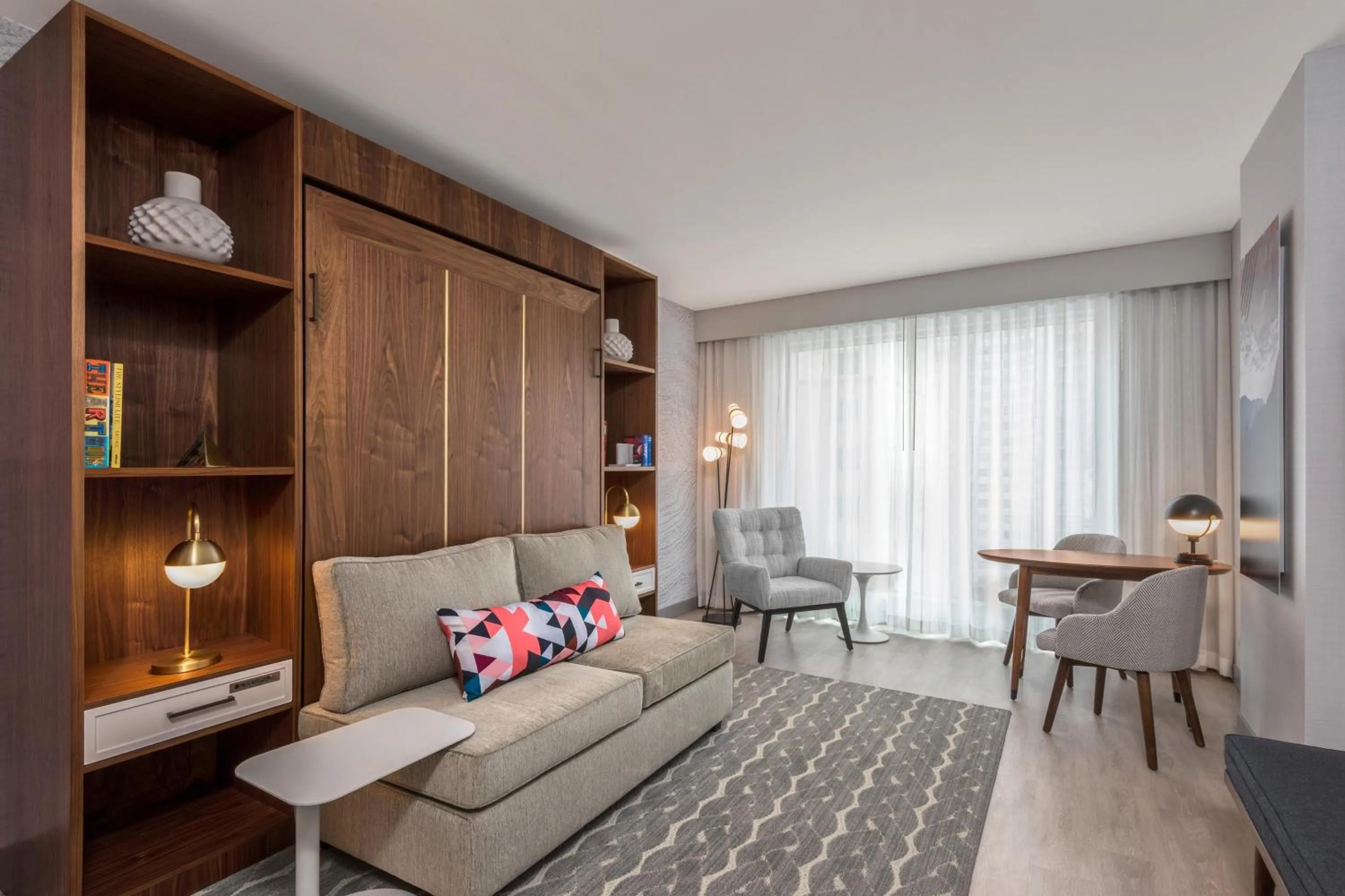 Photo of the whole room in Le Meridien Denver Downtown