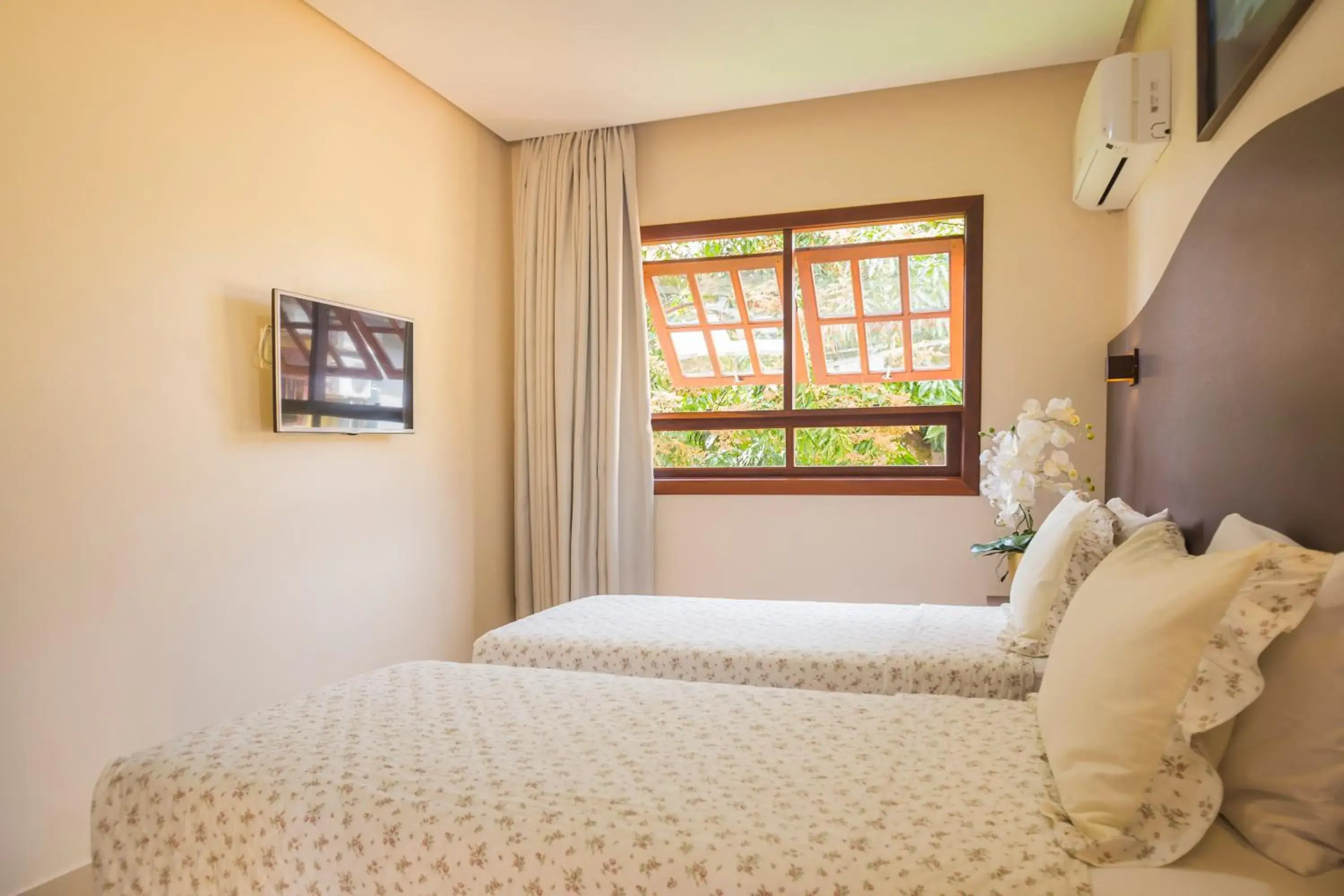 Large Twin Room in Terra dos Diamantes Hotel Large Twin Room in Terra dos Diamantes Hotel