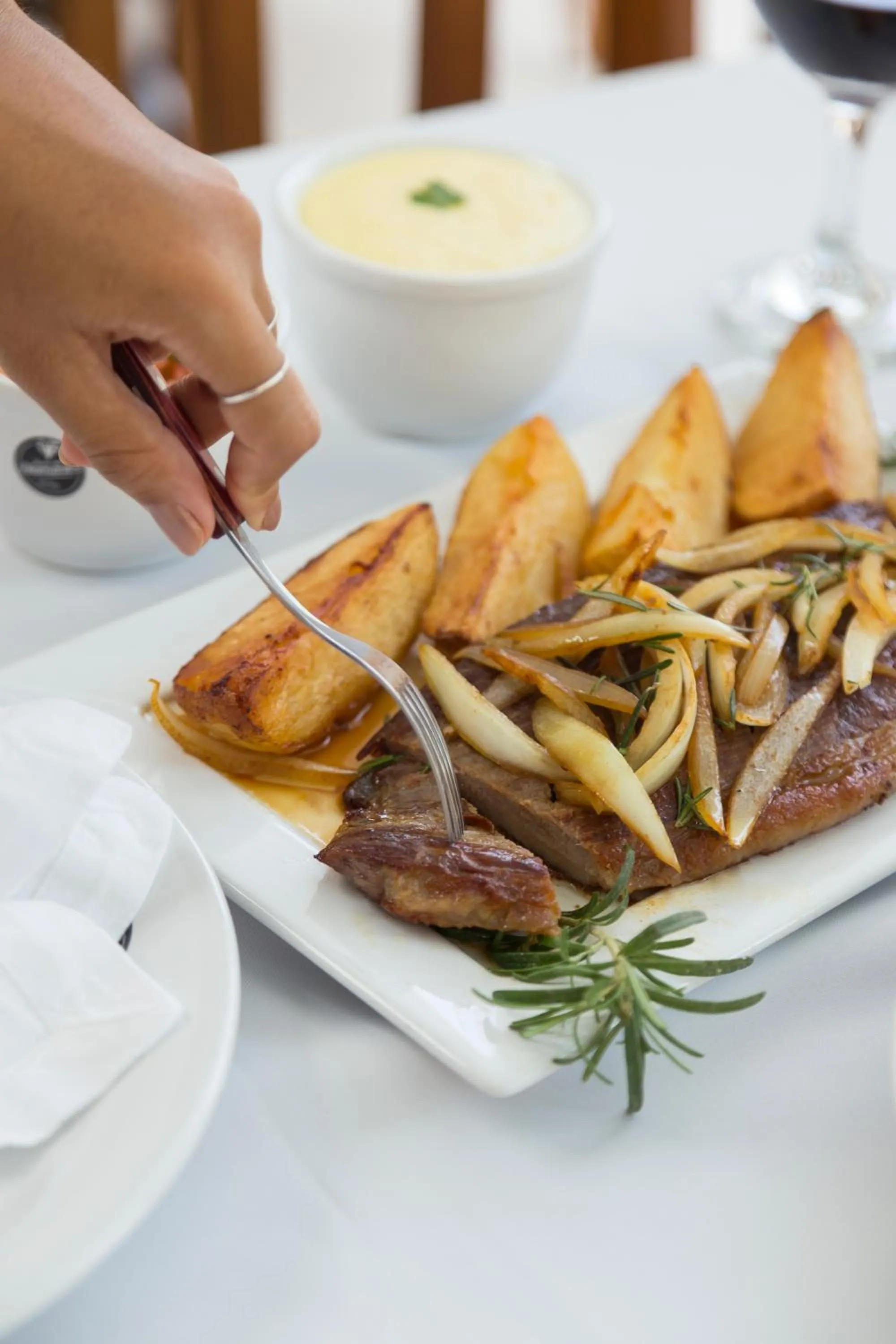 Restaurant/places to eat in Terra dos Diamantes Hotel