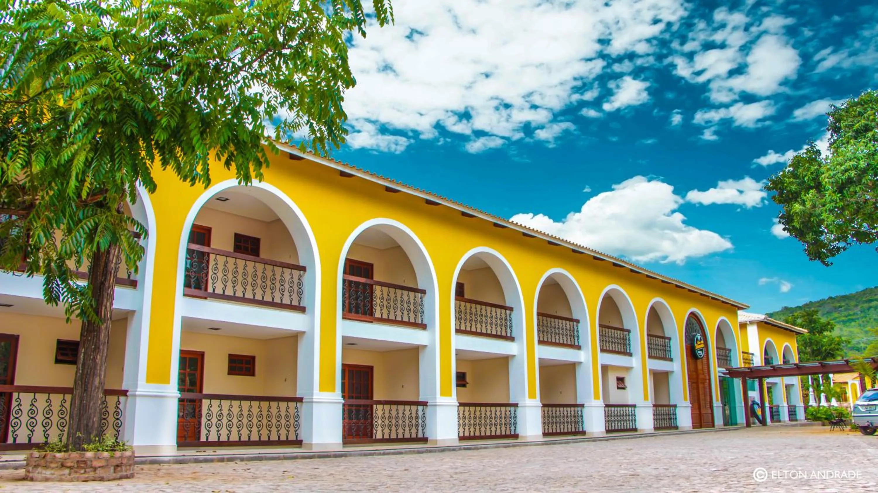 Property building in Terra dos Diamantes Hotel