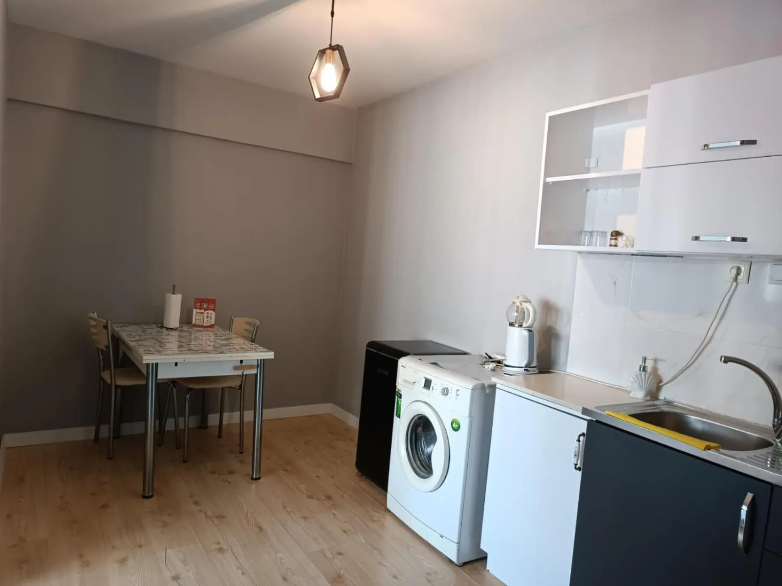 Kitchen or kitchenette in Samlife Apart