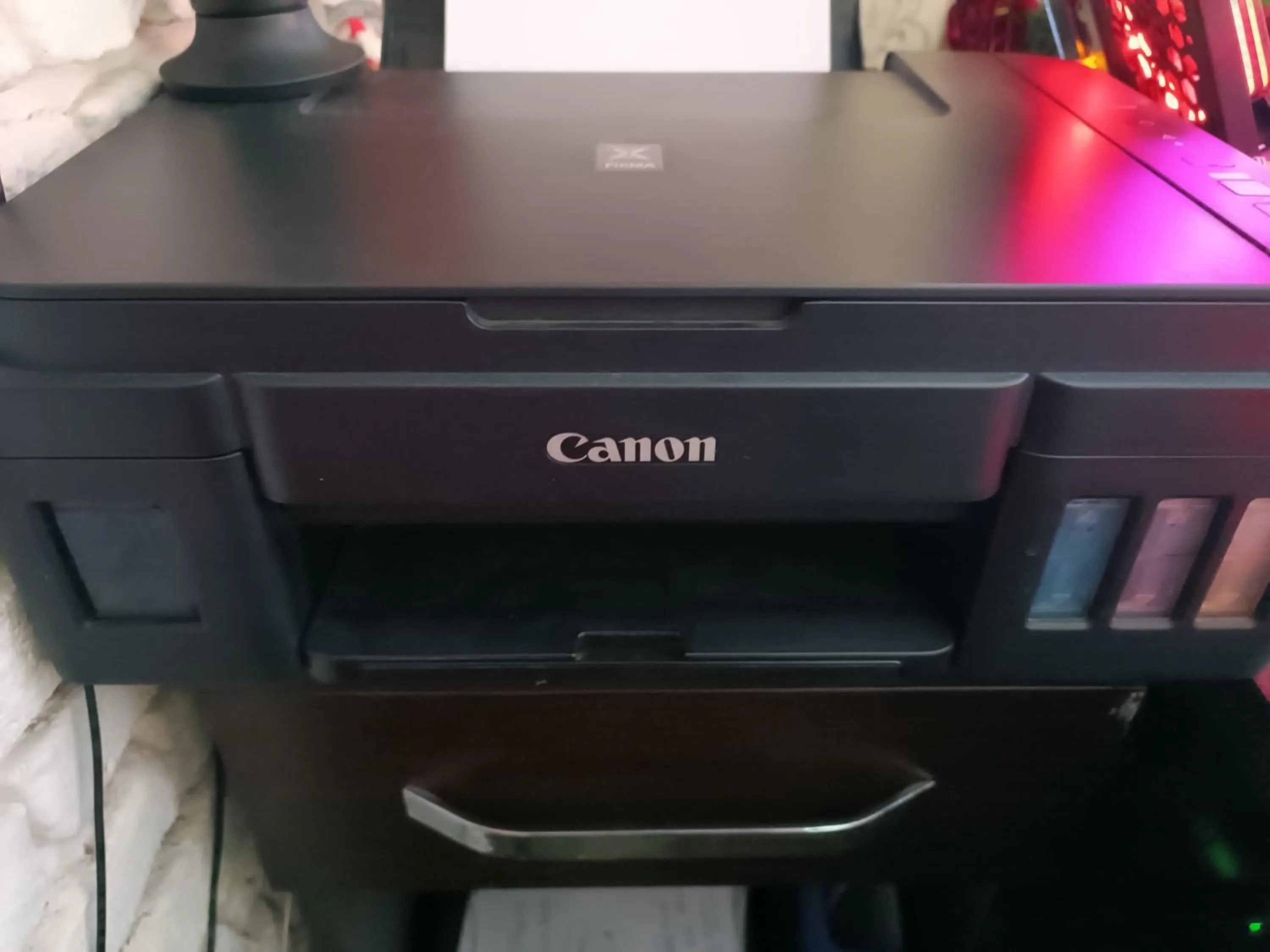 On-site shops in Samlife Apart