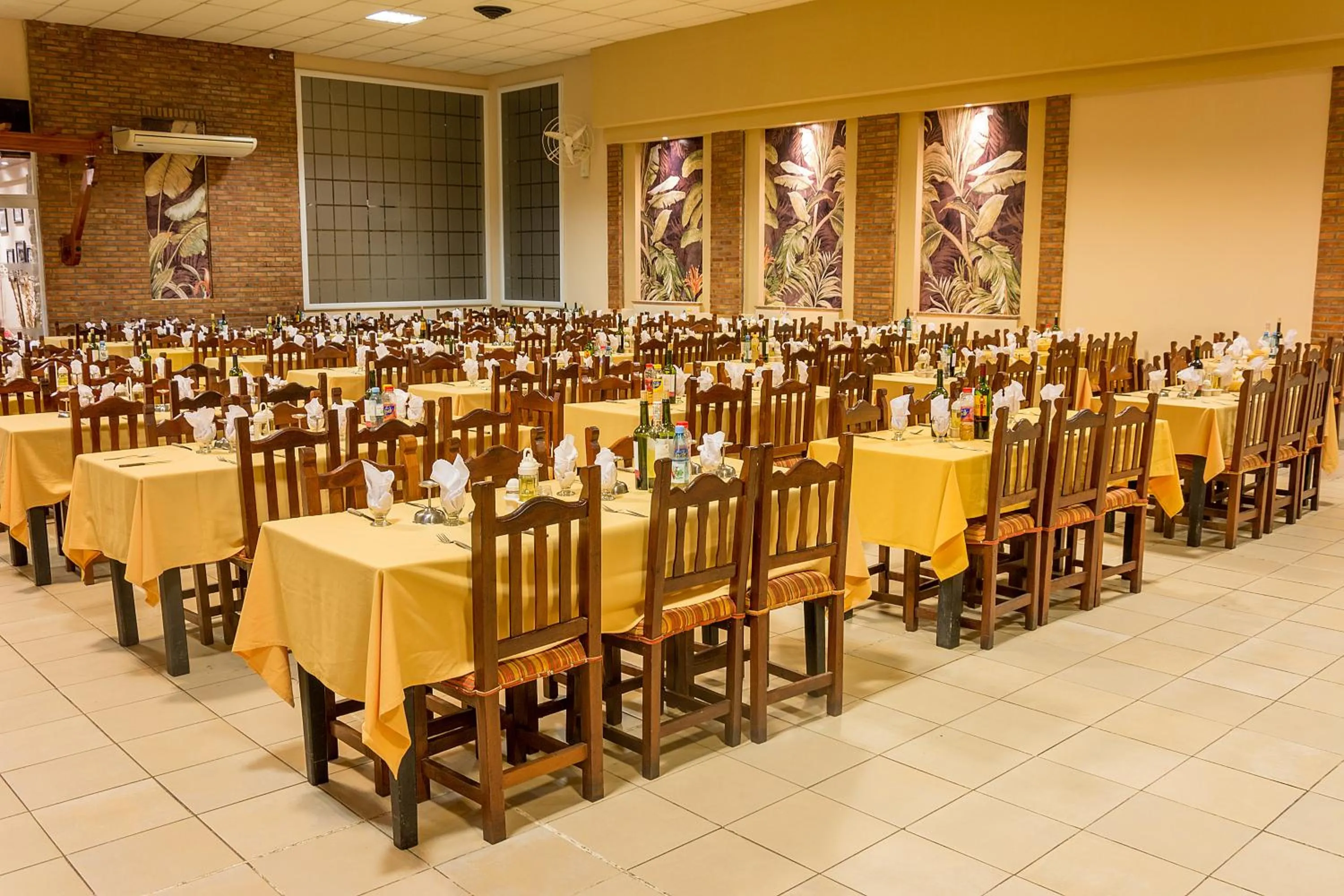 Dining area in City Hotel Termal