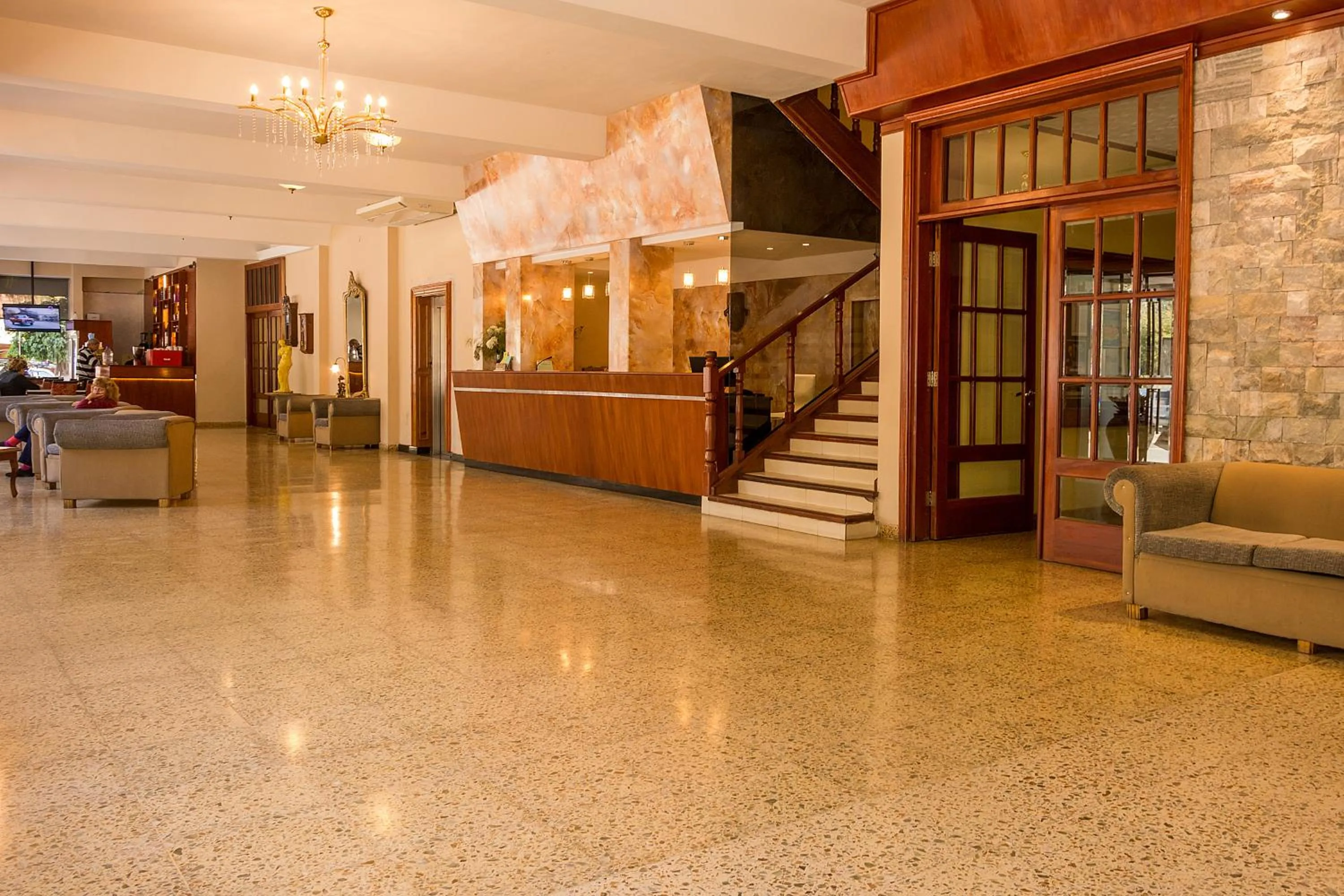 Lobby or reception in City Hotel Termal