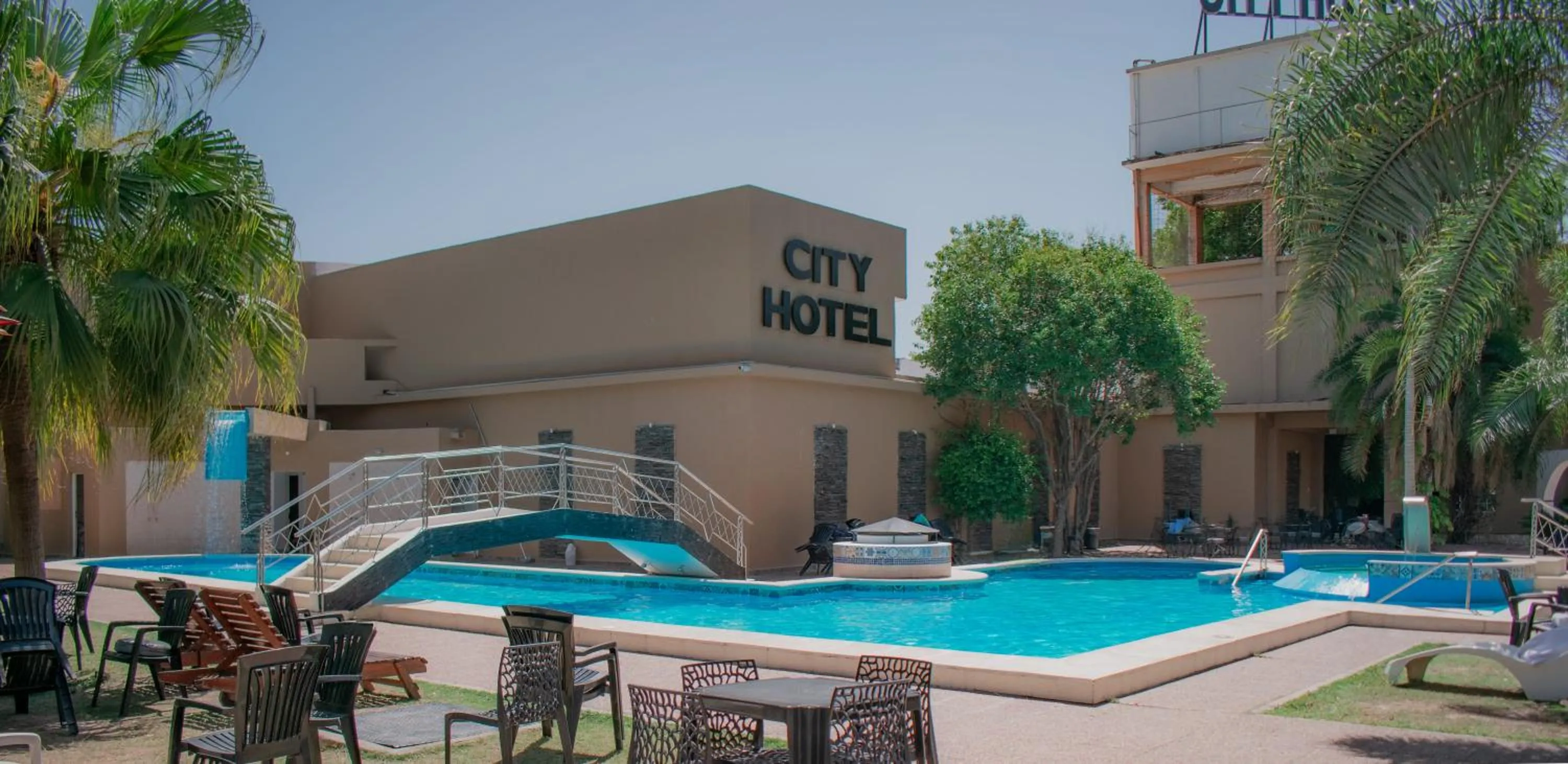 Patio in City Hotel Termal