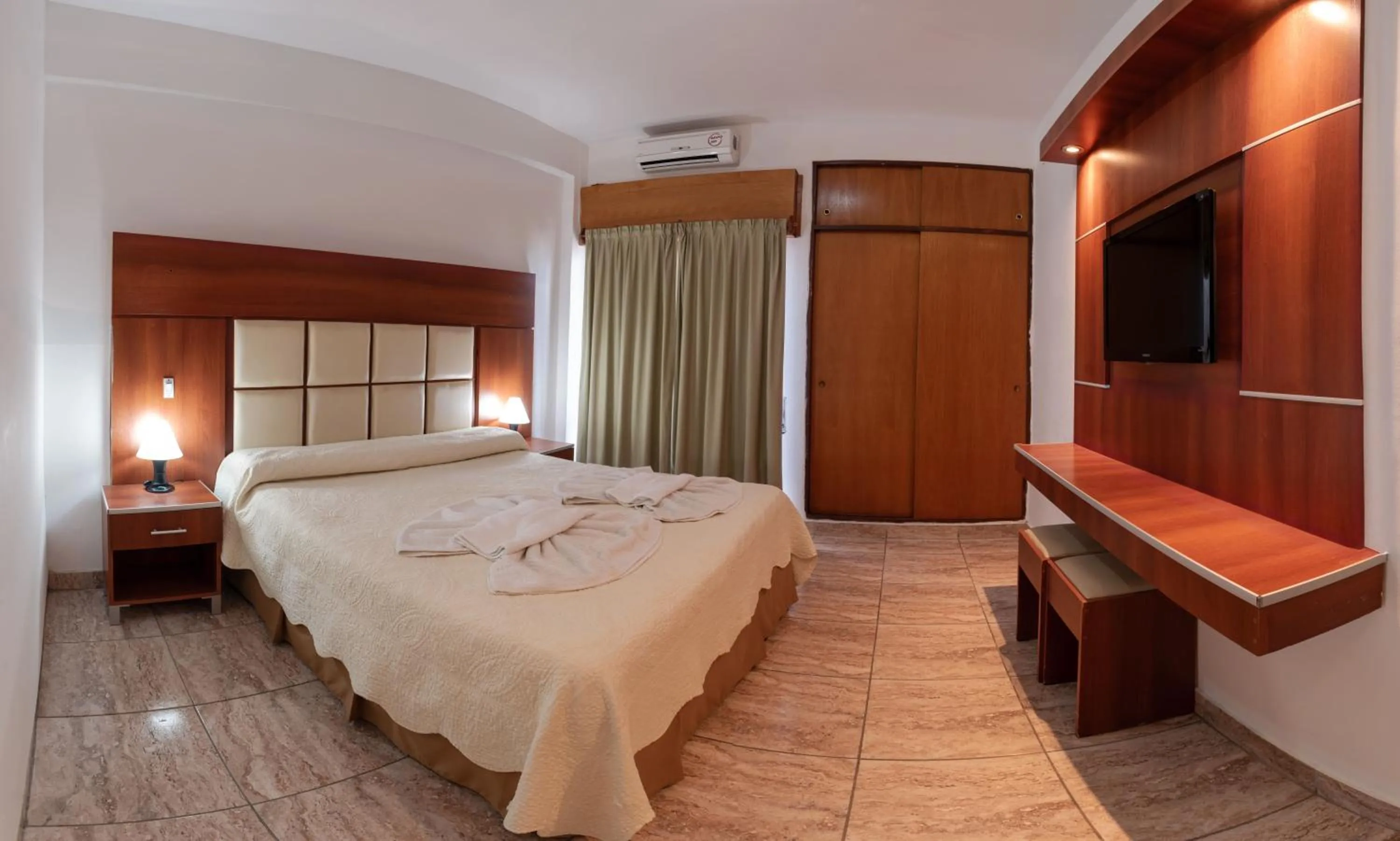 Bed in City Hotel Termal