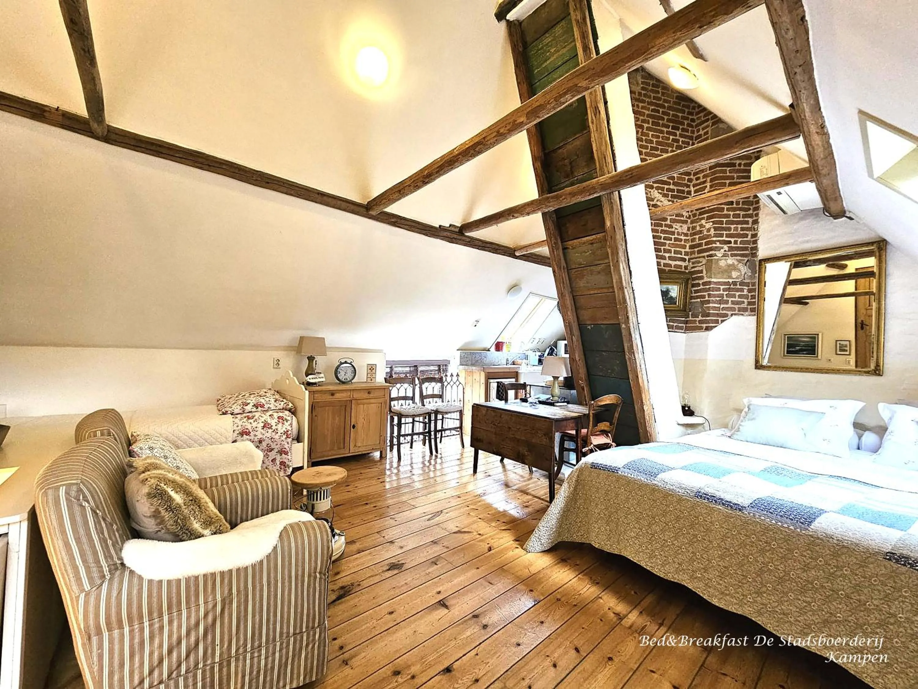 Bed in De Stadsboerderij