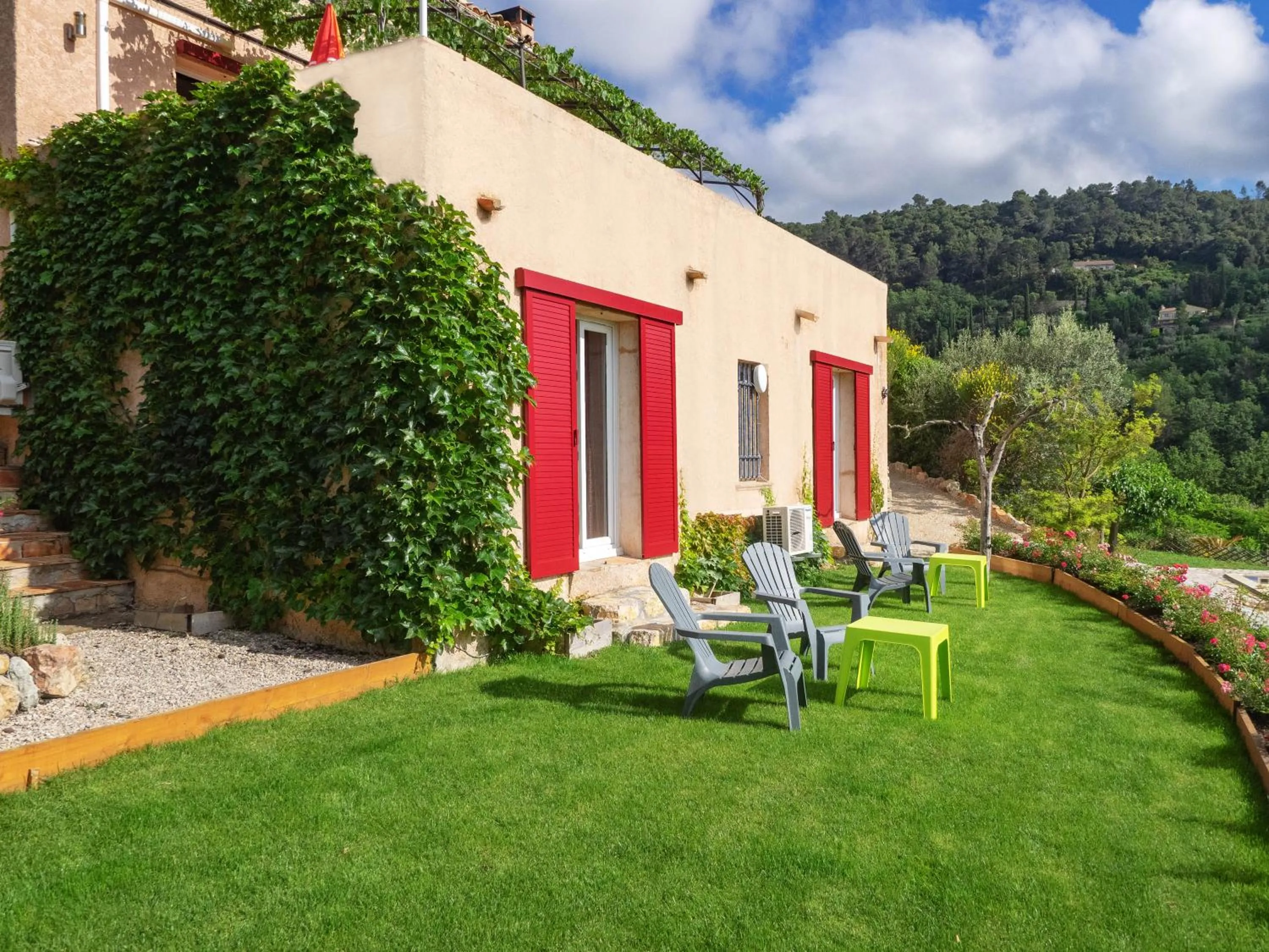 Balcony/Terrace in B&B L'Estuve provencale