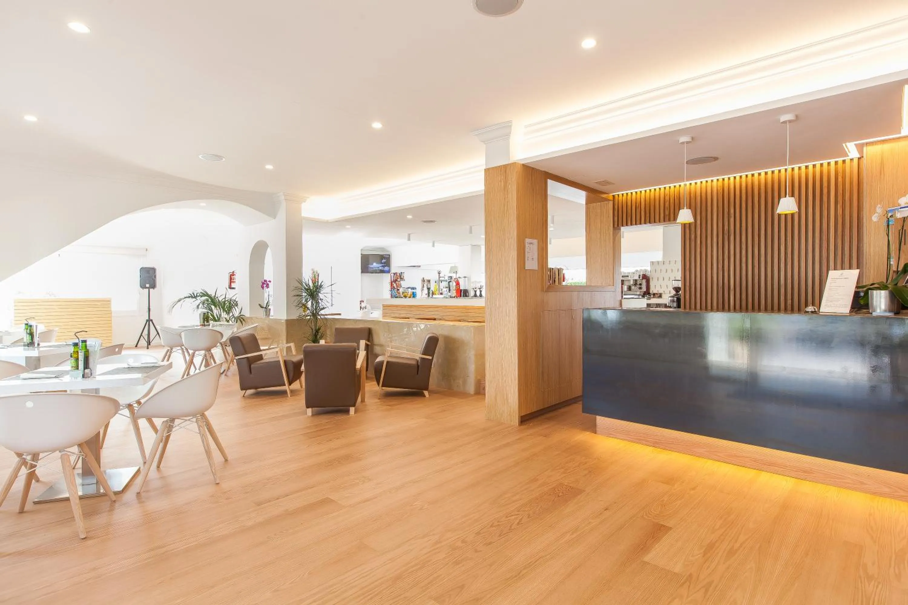 Property building in Apartamentos Solecito