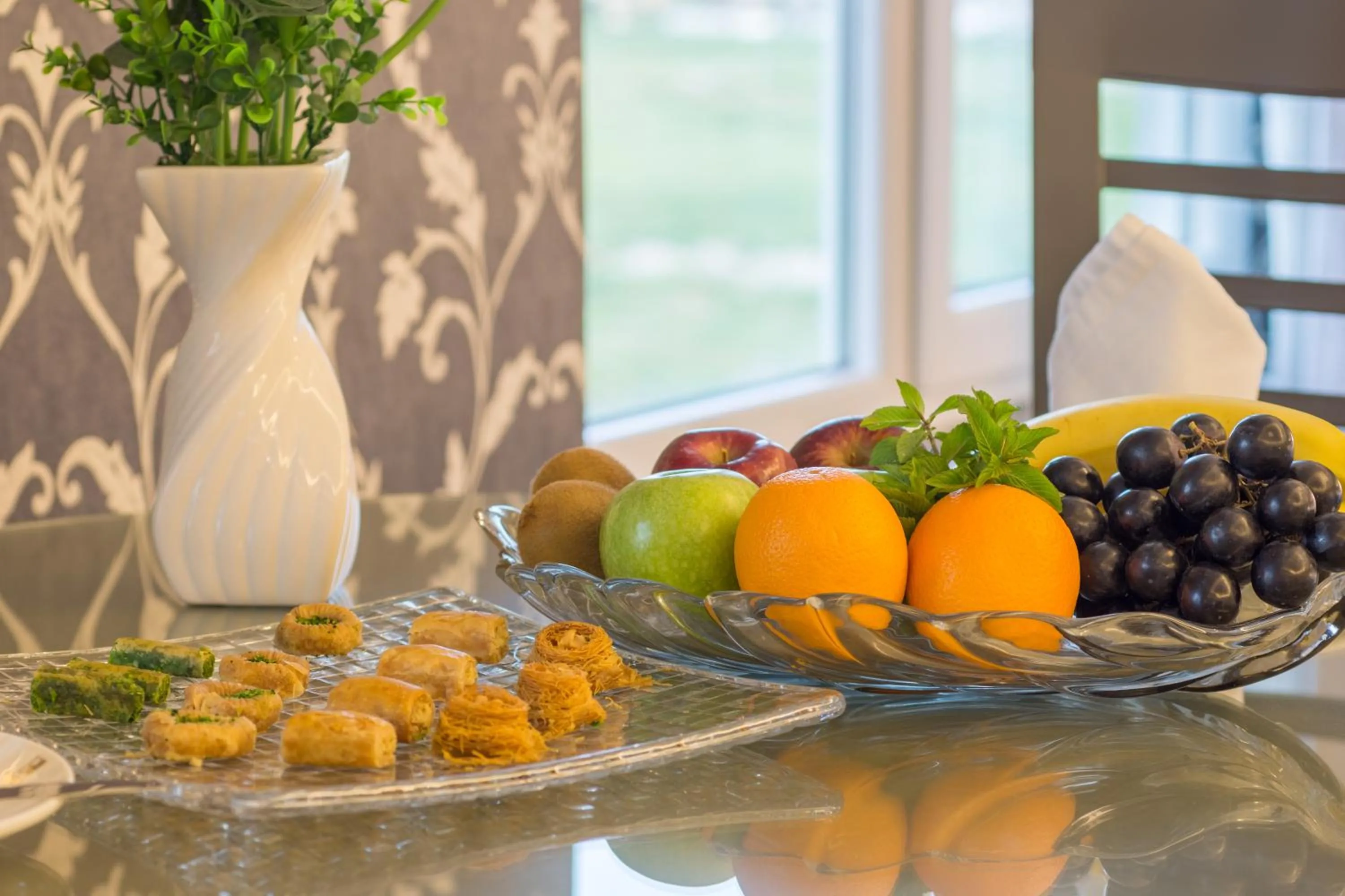 Food in La Roche Hotel