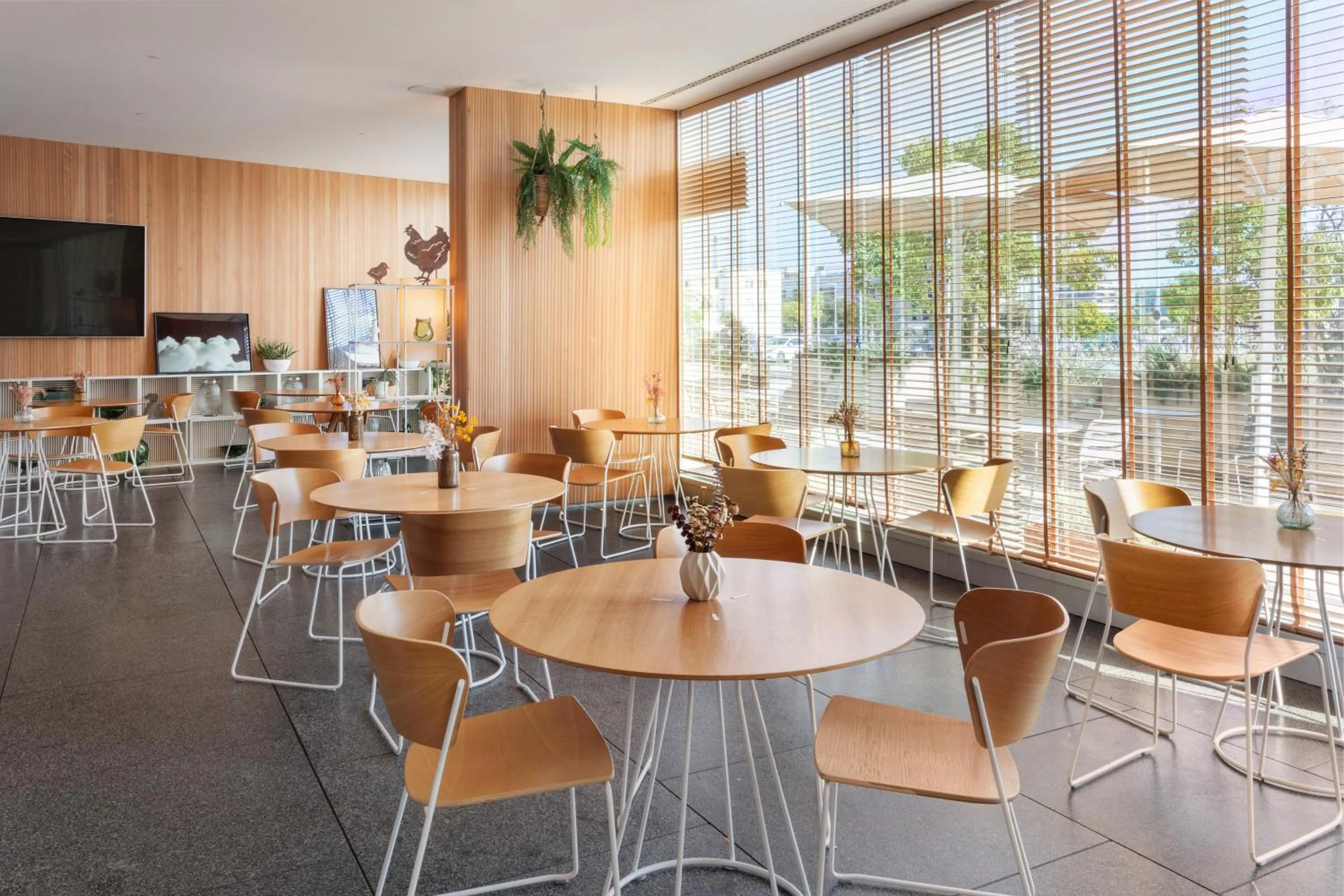 Restaurant/places to eat in Melia Palma Bay