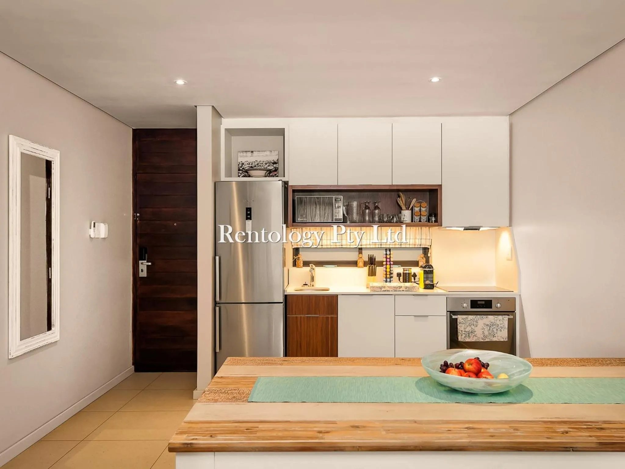 Kitchen or kitchenette in Beautiful 1 Bed Zimbali Suites with Garden