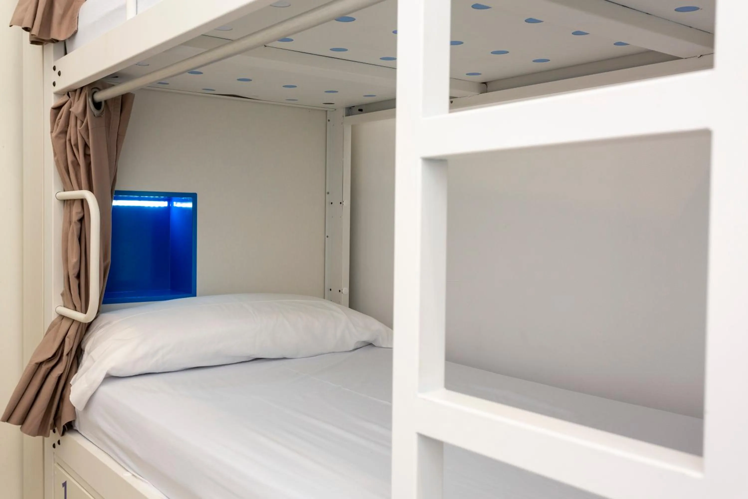 Bed in Malaga Stop Hostel AB