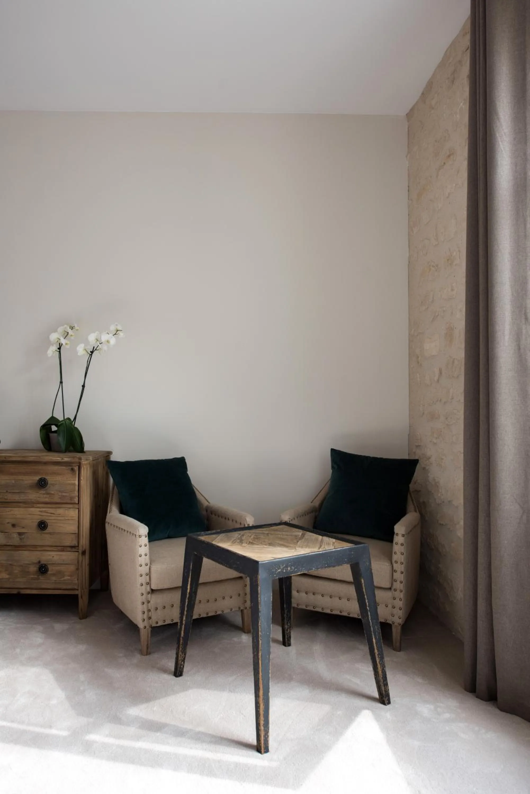 Decorative detail in Hôtel Le Chantilly