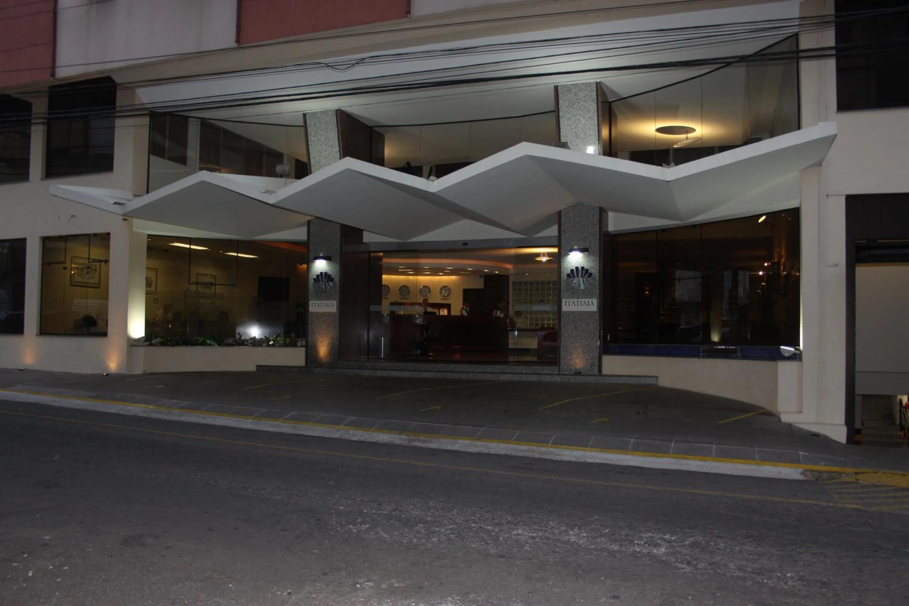 Property building in Itatiaia Hotel Passo Fundo