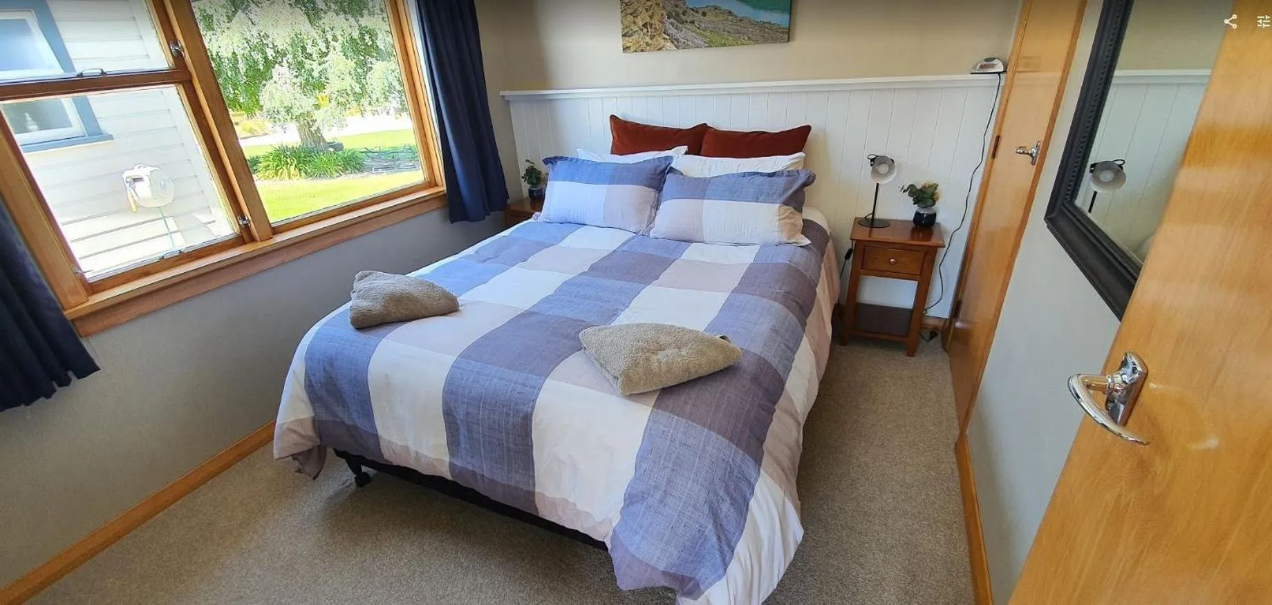 Bed in Roxburgh Clutha Gold TOP 10 Holiday Park