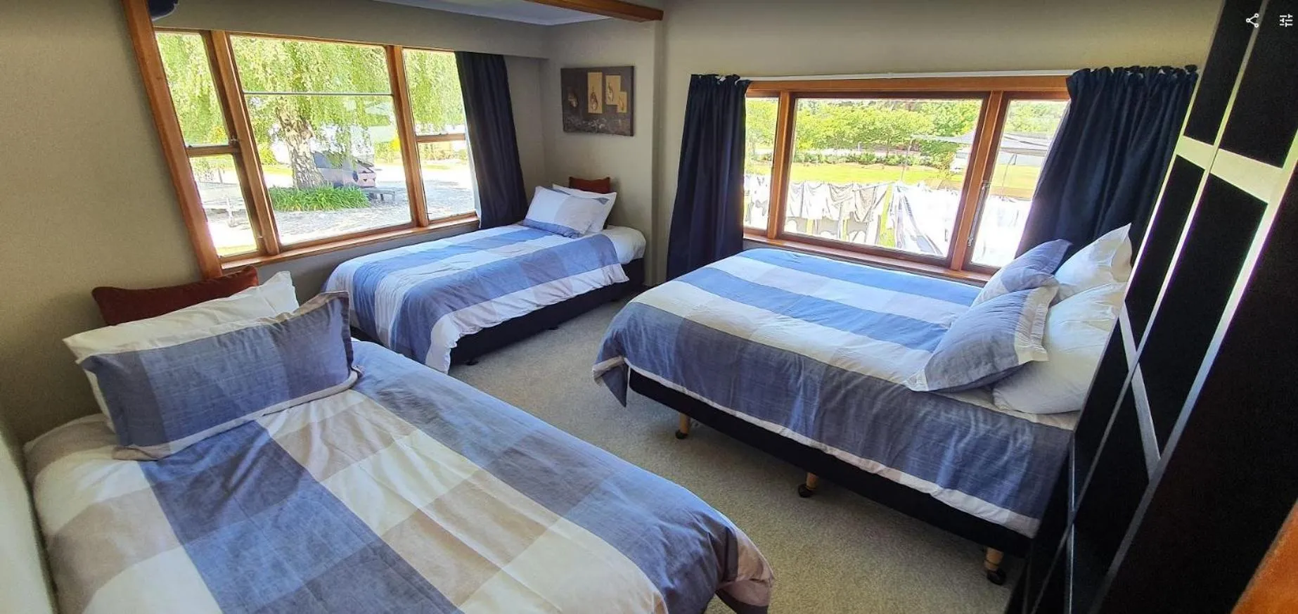 Bed in Roxburgh Clutha Gold TOP 10 Holiday Park