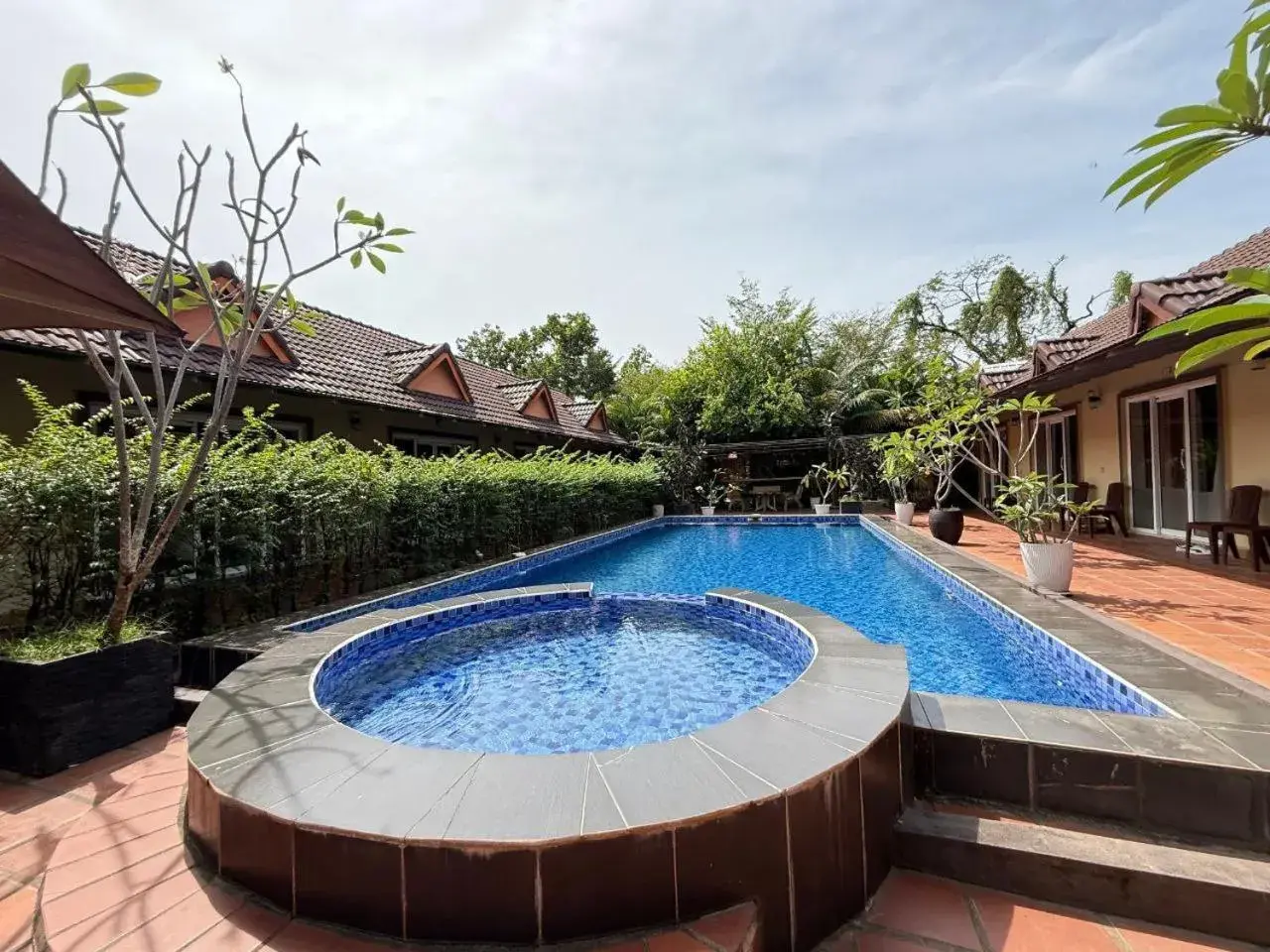 Property building in Hello Kampot Resort Property building in Hello Kampot Resort