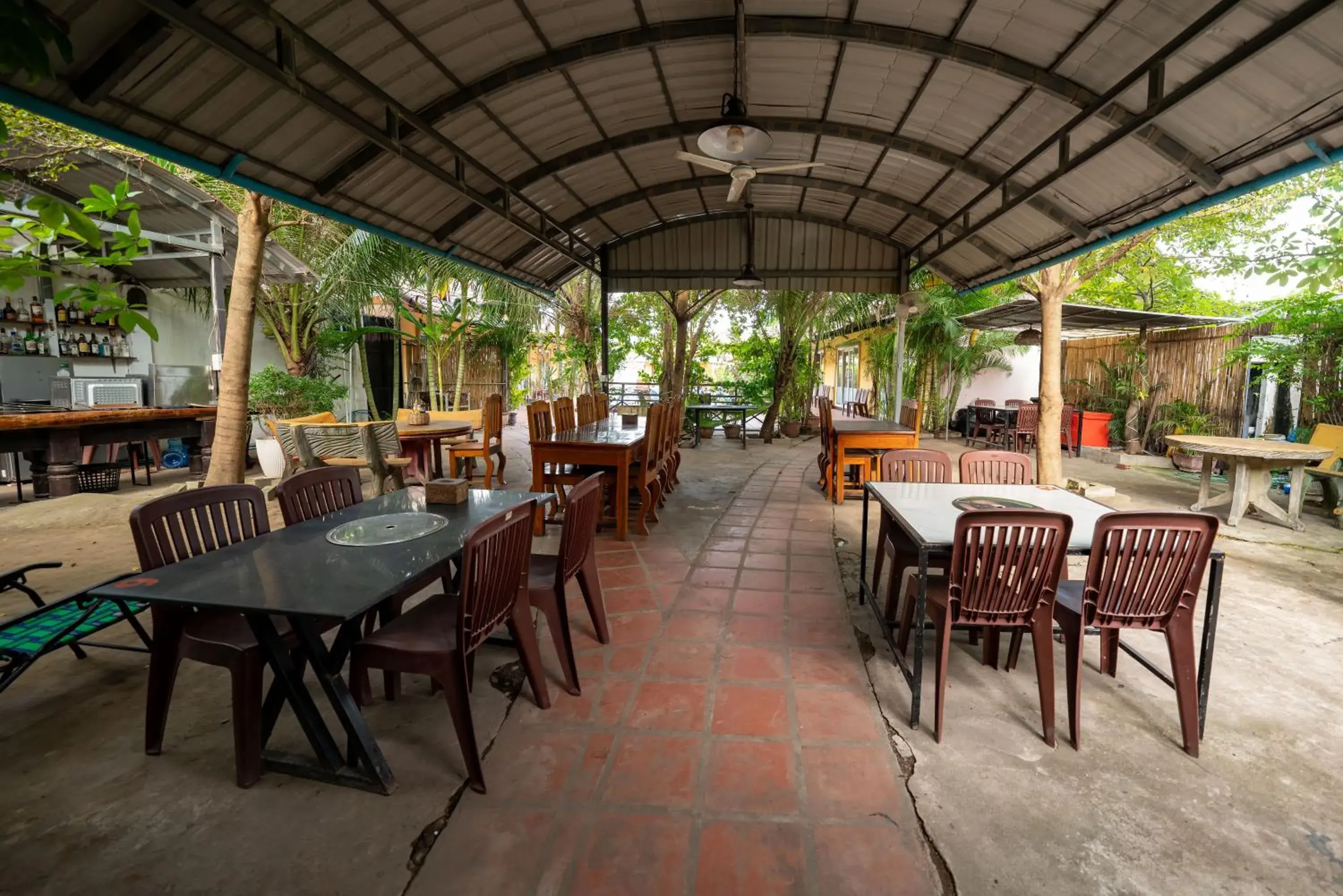 Restaurant/places to eat in Hello Kampot Resort Restaurant/places to eat in Hello Kampot Resort