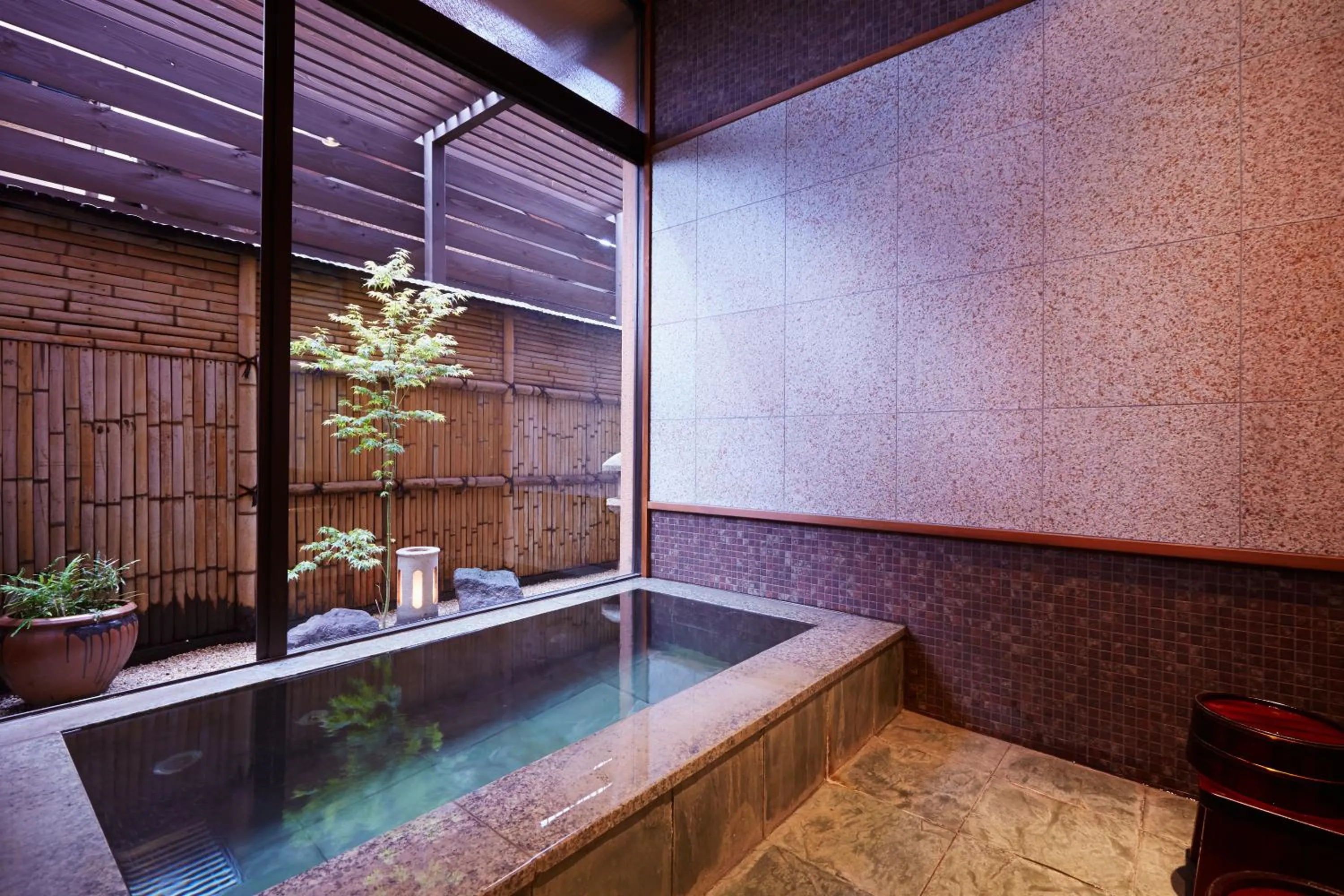 Public Bath in 旅館かわな -Ryokan Kawana-