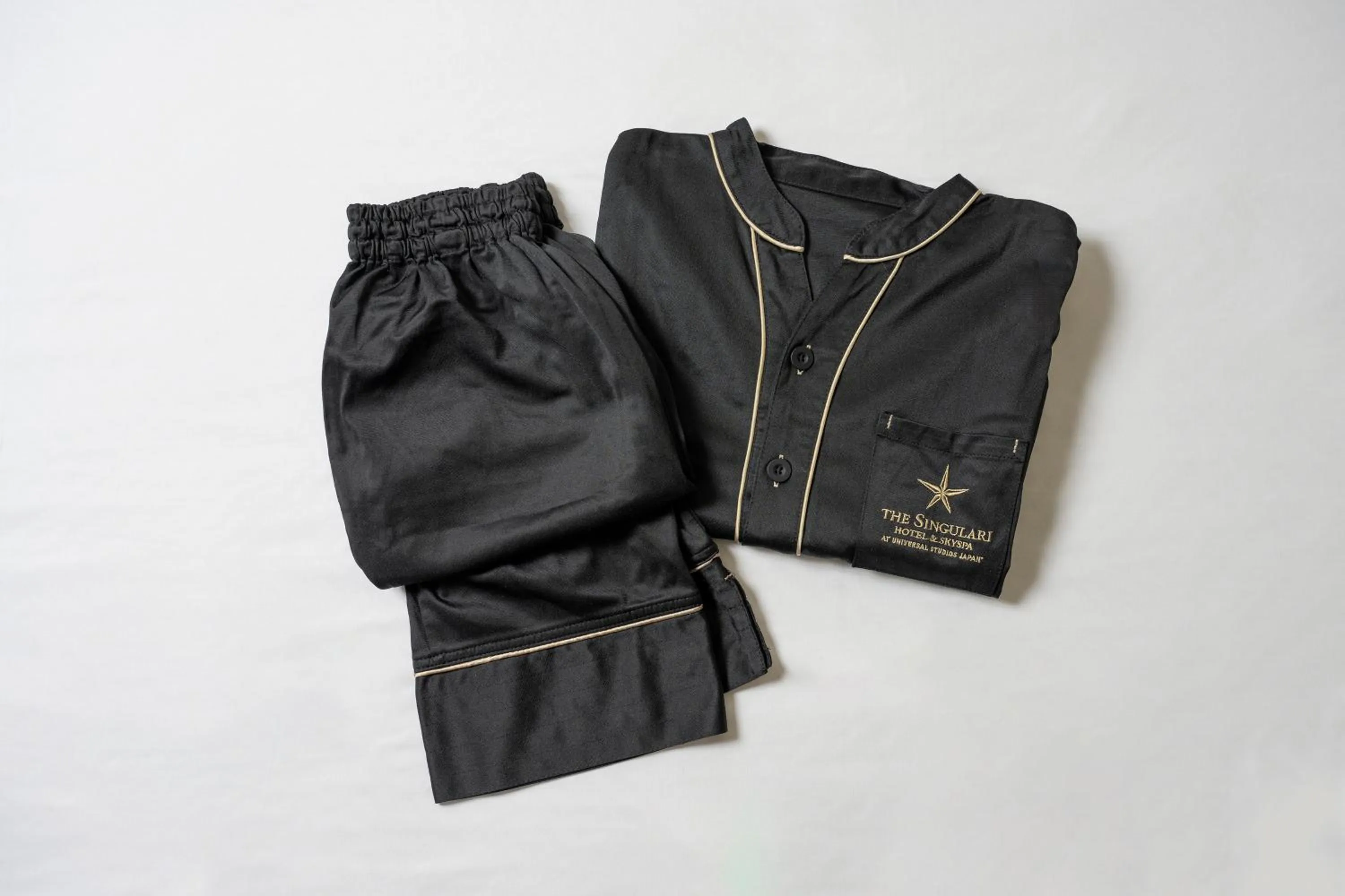 THE SINGULARI HOTEL & SKYSPA at UNIVERSAL STUDIOS JAPAN