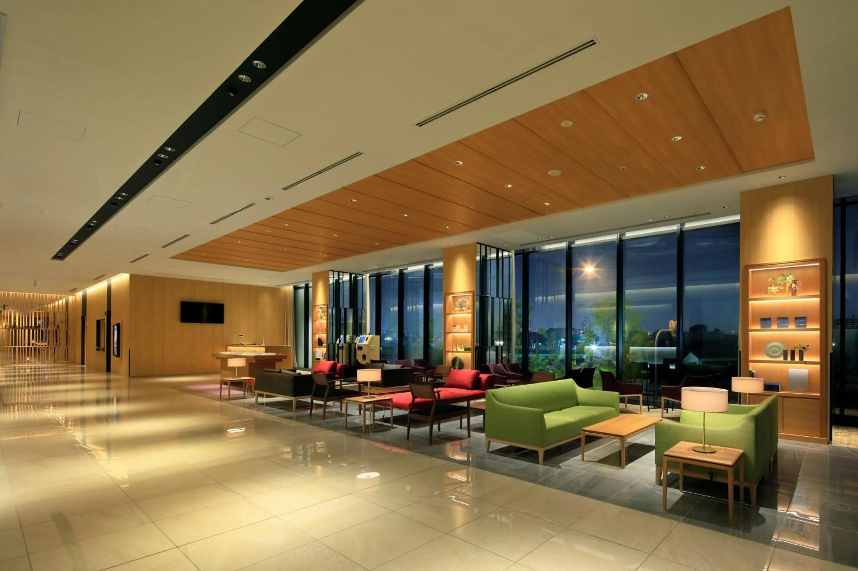 Lobby or reception in THE SINGULARI HOTEL & SKYSPA at UNIVERSAL STUDIOS JAPAN