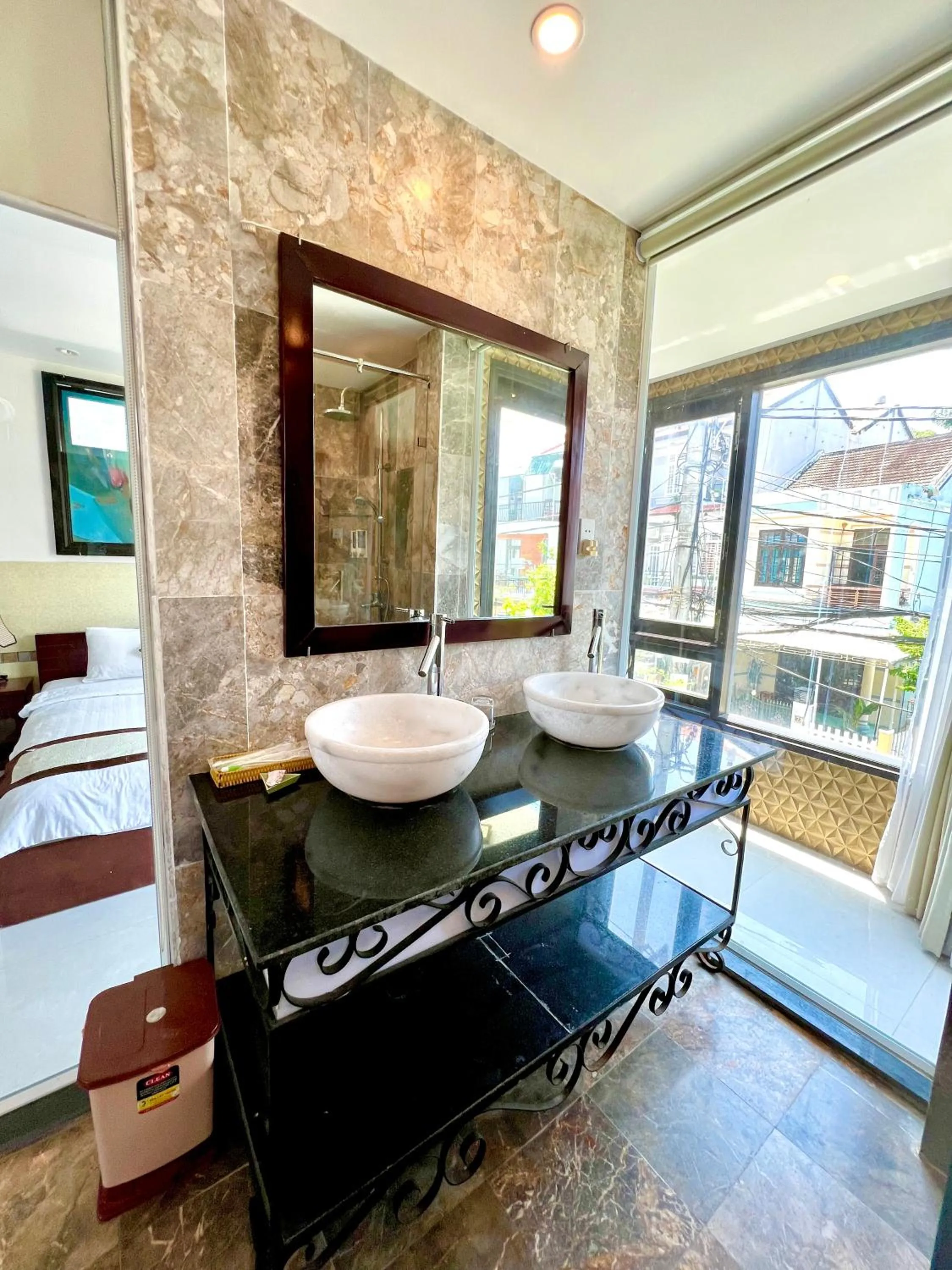 Bathroom, Bed in Ngo House Villa