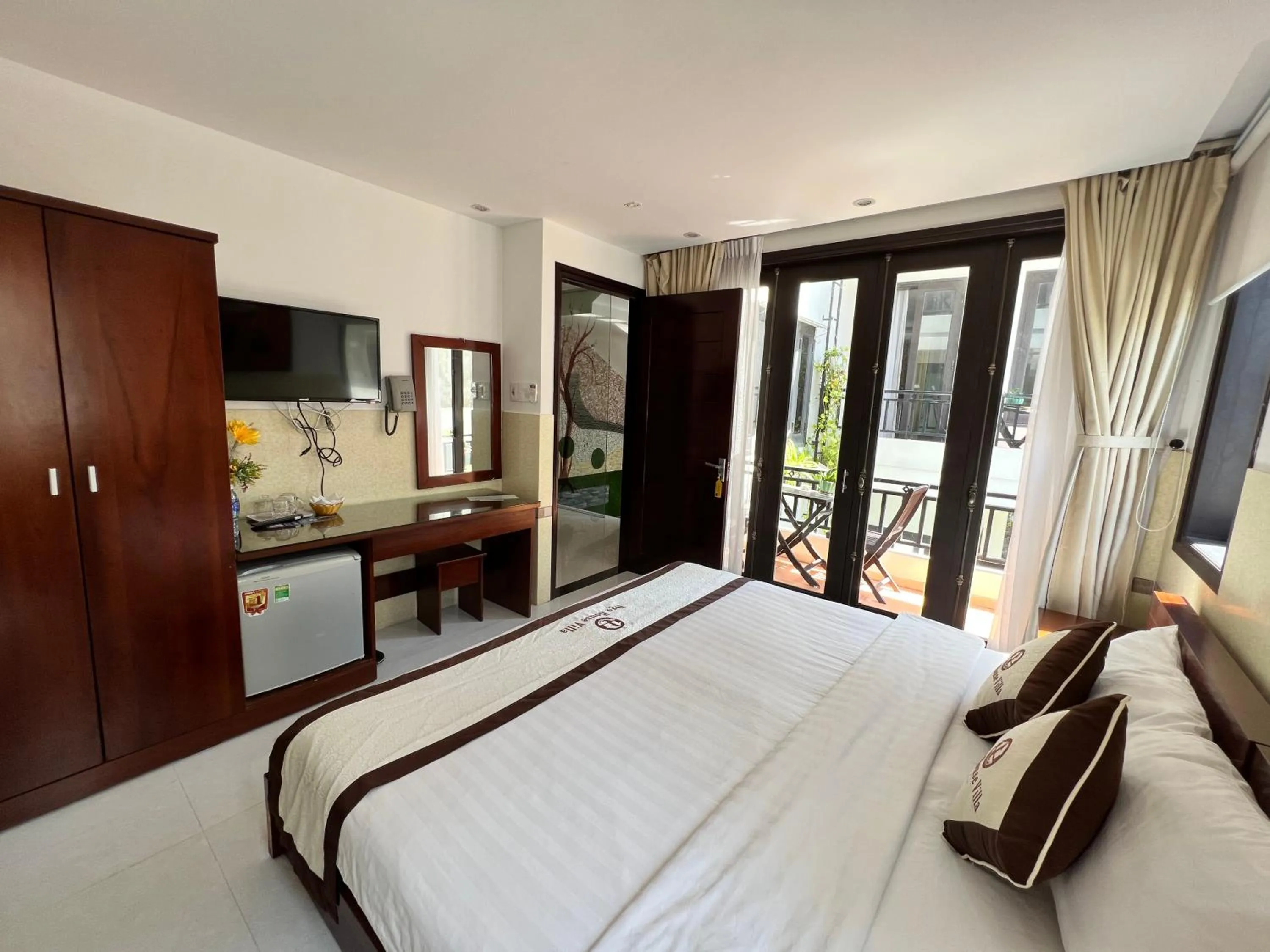 Bed in Ngo House Villa