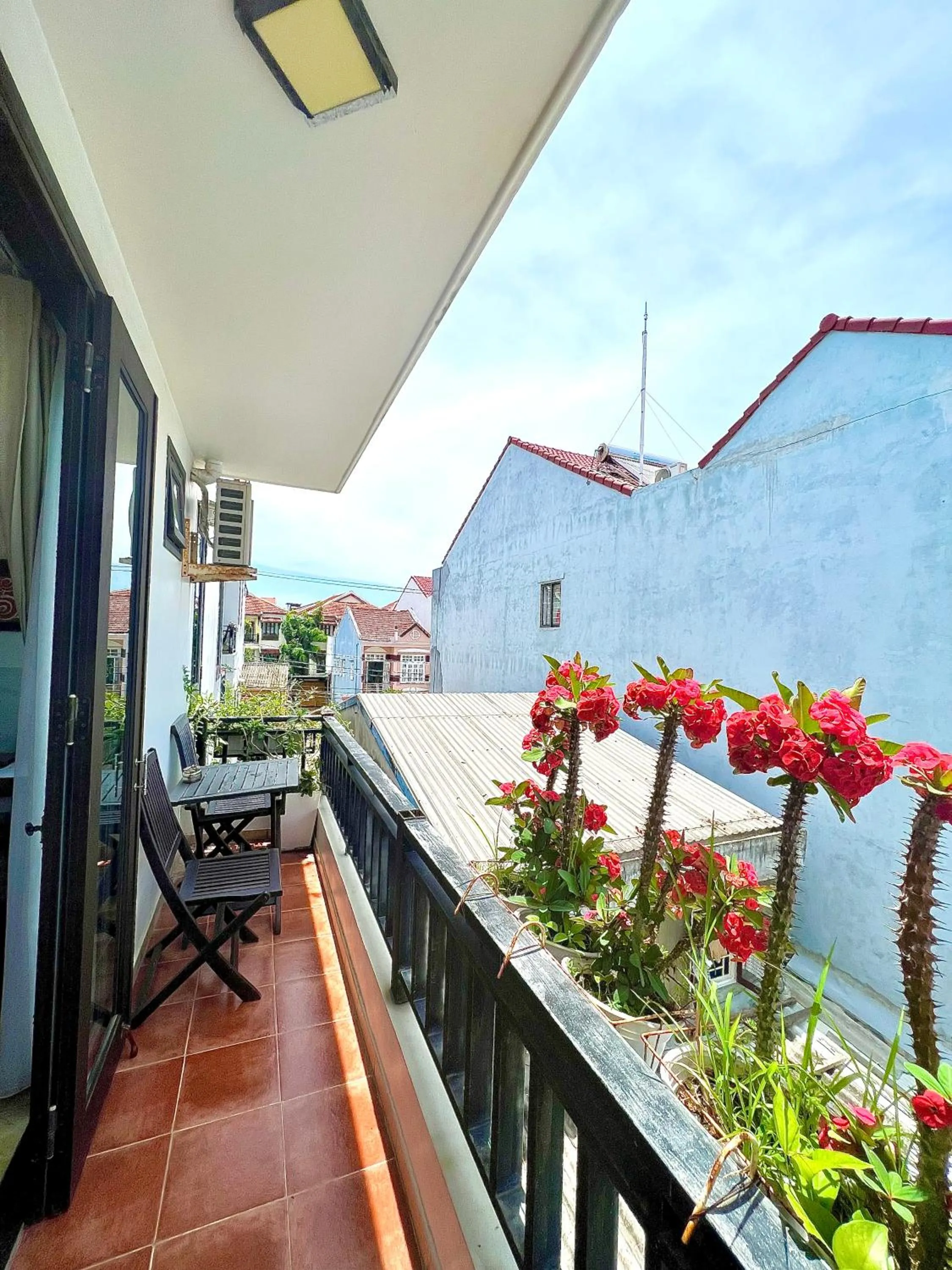 Balcony/Terrace in Ngo House Villa