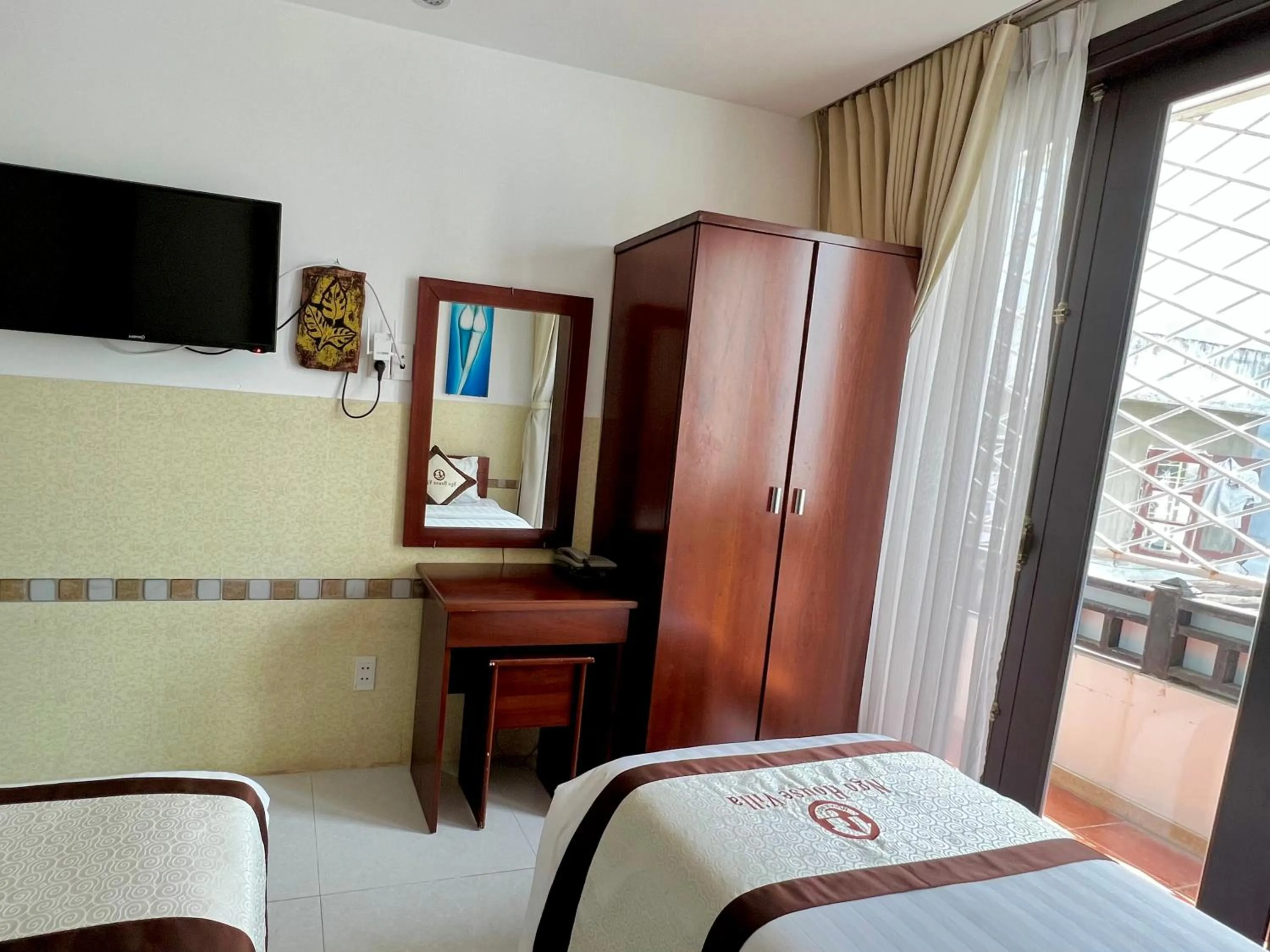 wardrobe, Bed in Ngo House Villa