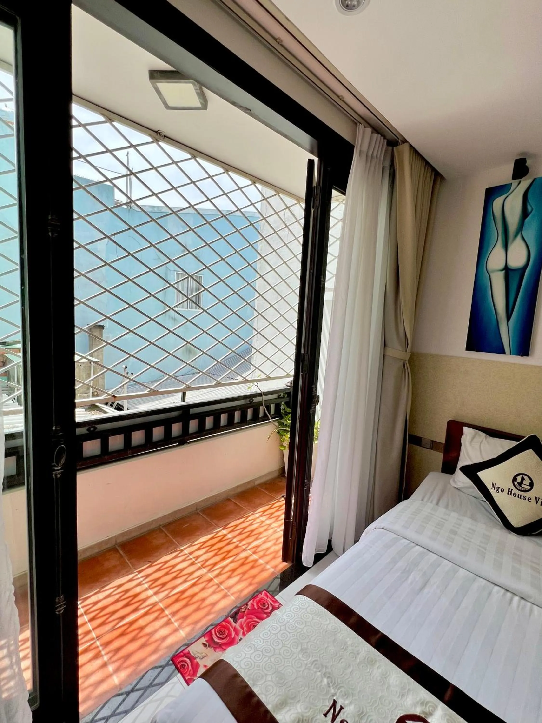 Balcony/Terrace, Bed in Ngo House Villa