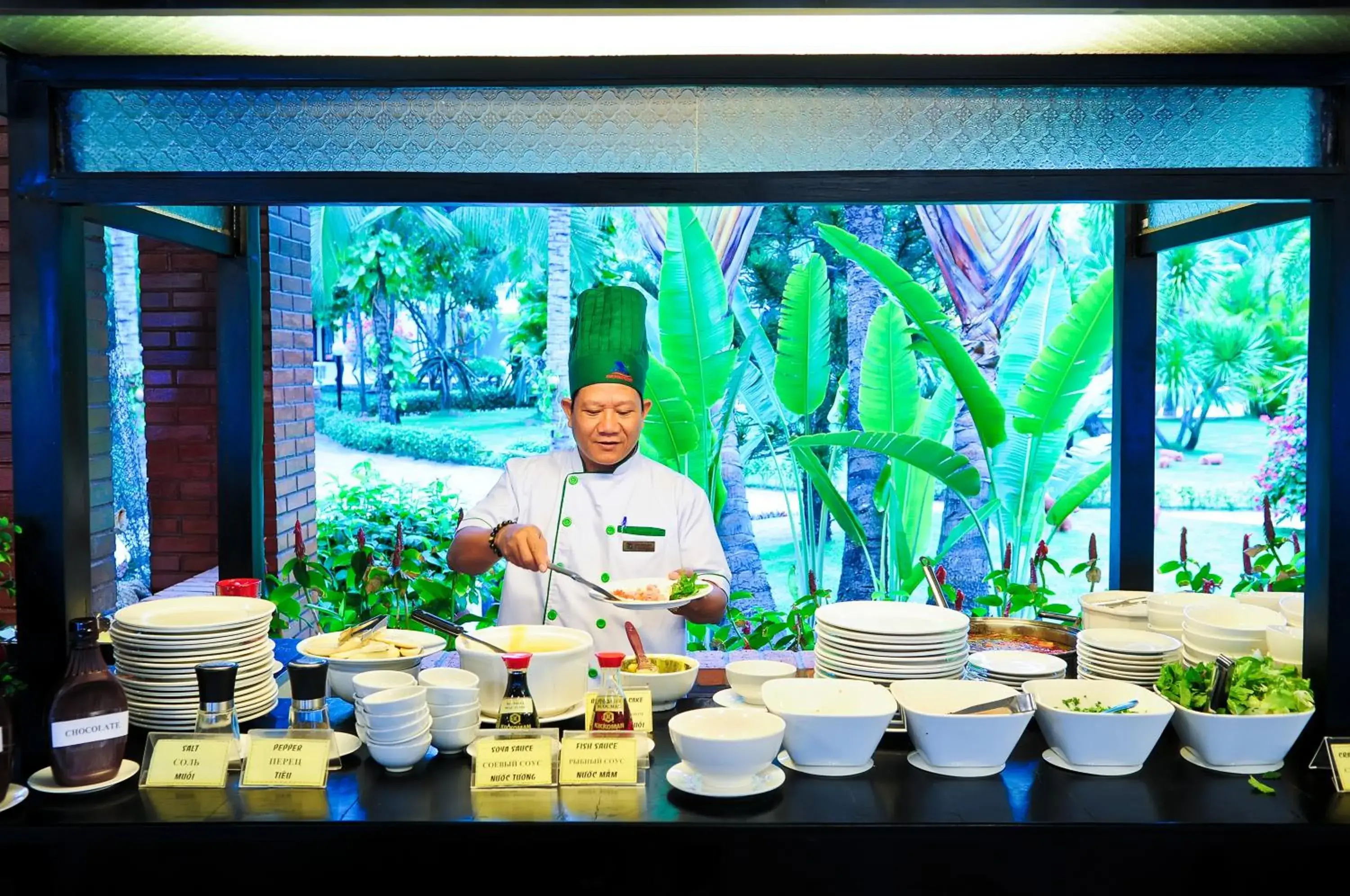 Buffet breakfast in Four Oceans Beach Resort - Bon Bien Mui Ne Buffet breakfast in Four Oceans Beach Resort - Bon Bien Mui Ne