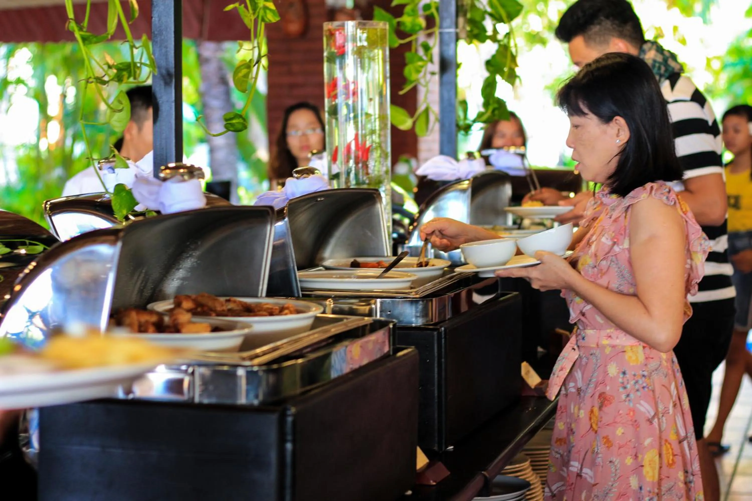 Restaurant/places to eat in Four Oceans Beach Resort - Bon Bien Mui Ne