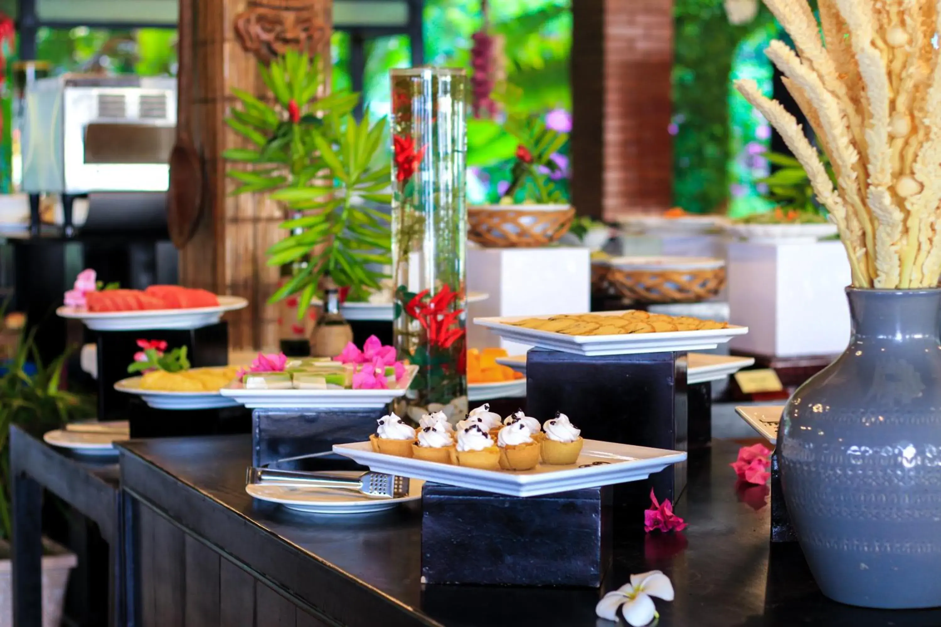 Restaurant/places to eat in Four Oceans Beach Resort - Bon Bien Mui Ne Restaurant/places to eat in Four Oceans Beach Resort - Bon Bien Mui Ne