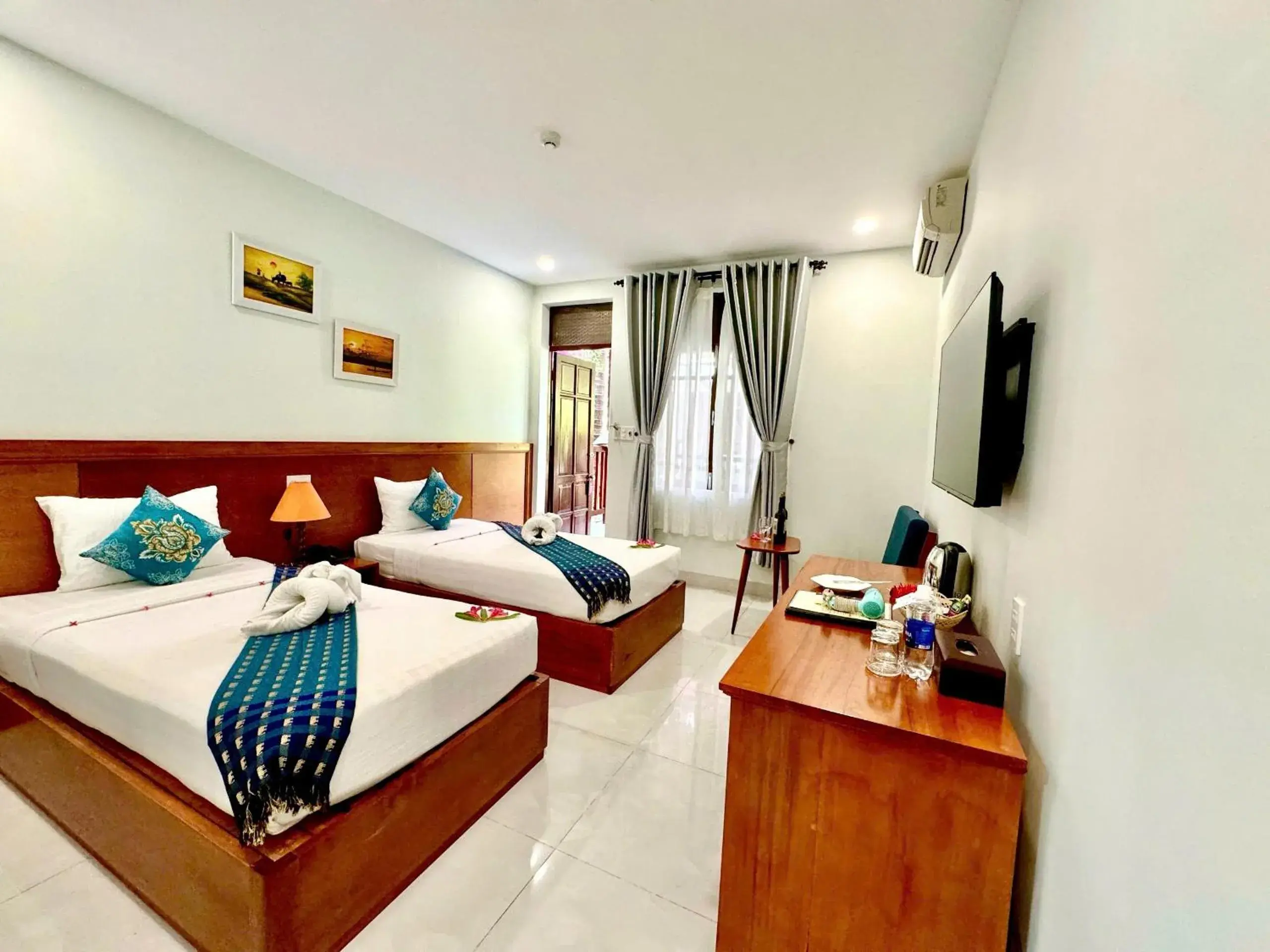 Bed in Four Oceans Beach Resort - Bon Bien Mui Ne Bed in Four Oceans Beach Resort - Bon Bien Mui Ne