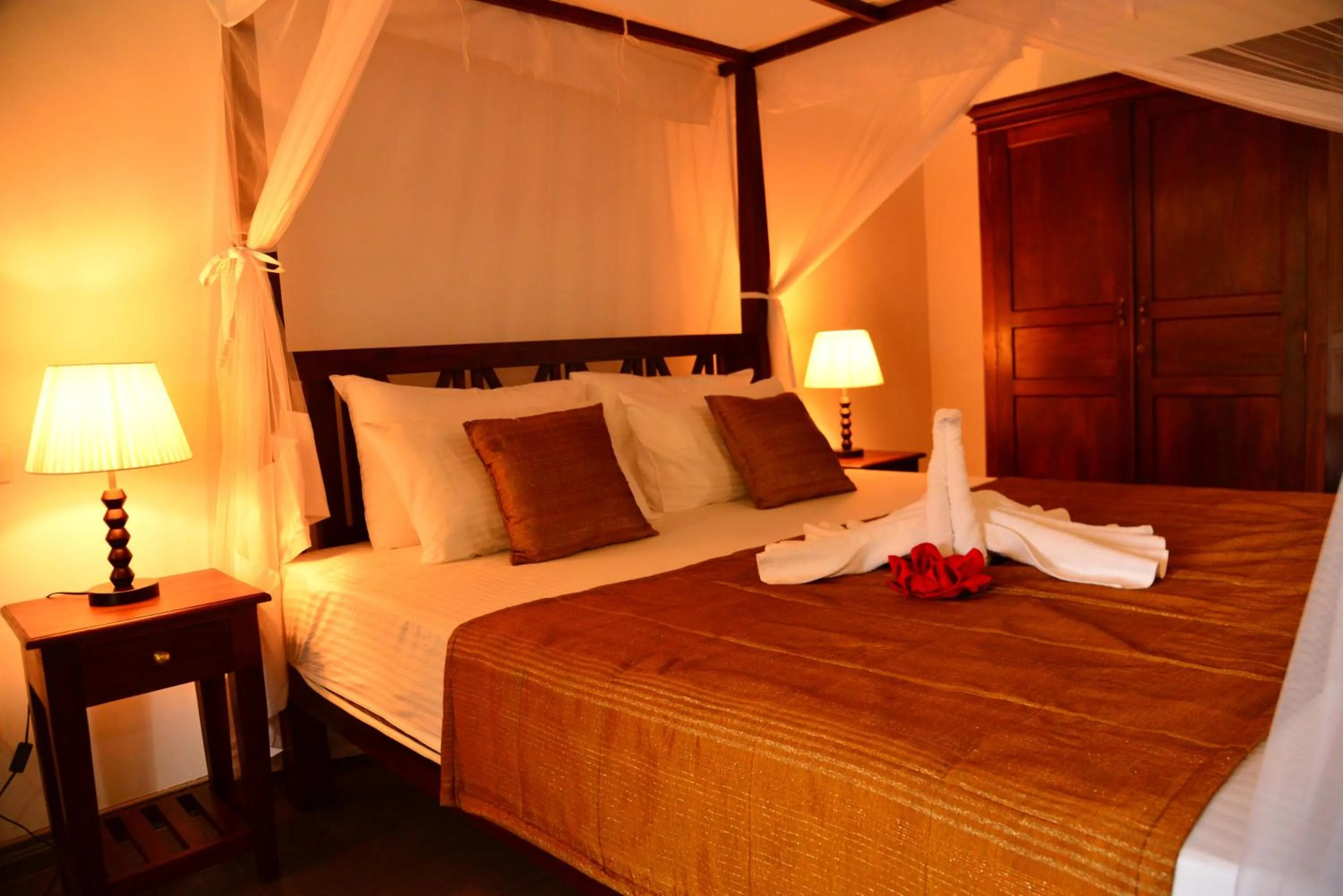 Photo of the whole room, Bed in Boutique Villa Shanthi